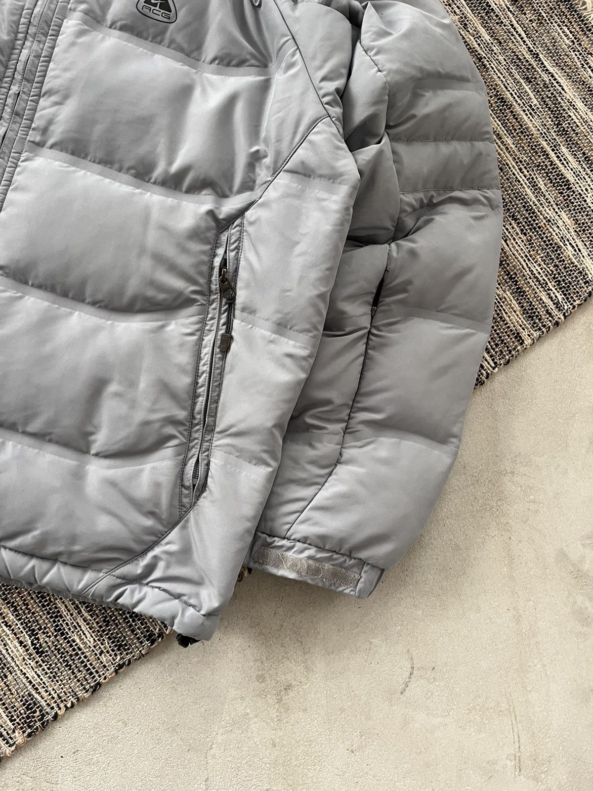Nike Vintage Nike ACG Outdoor Blue Down Jacket Avantgarde Y2K Size US L / EU 52-54 / 3 - 7 Thumbnail