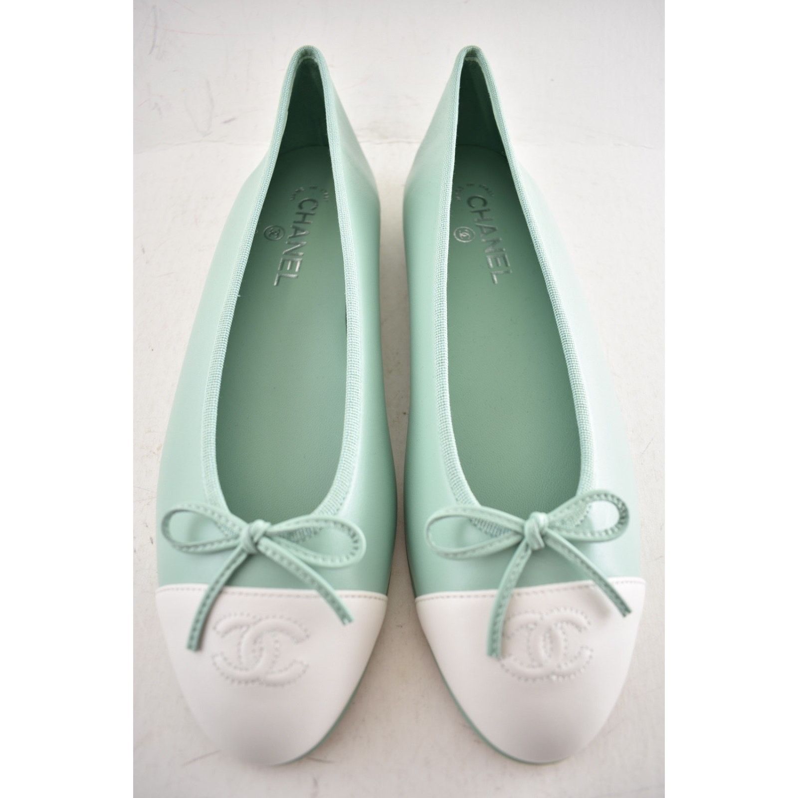Chanel Chanel Light Green White Lambskin Ballet Flat Size 40 Size US 10 / IT 40 - 16 Thumbnail