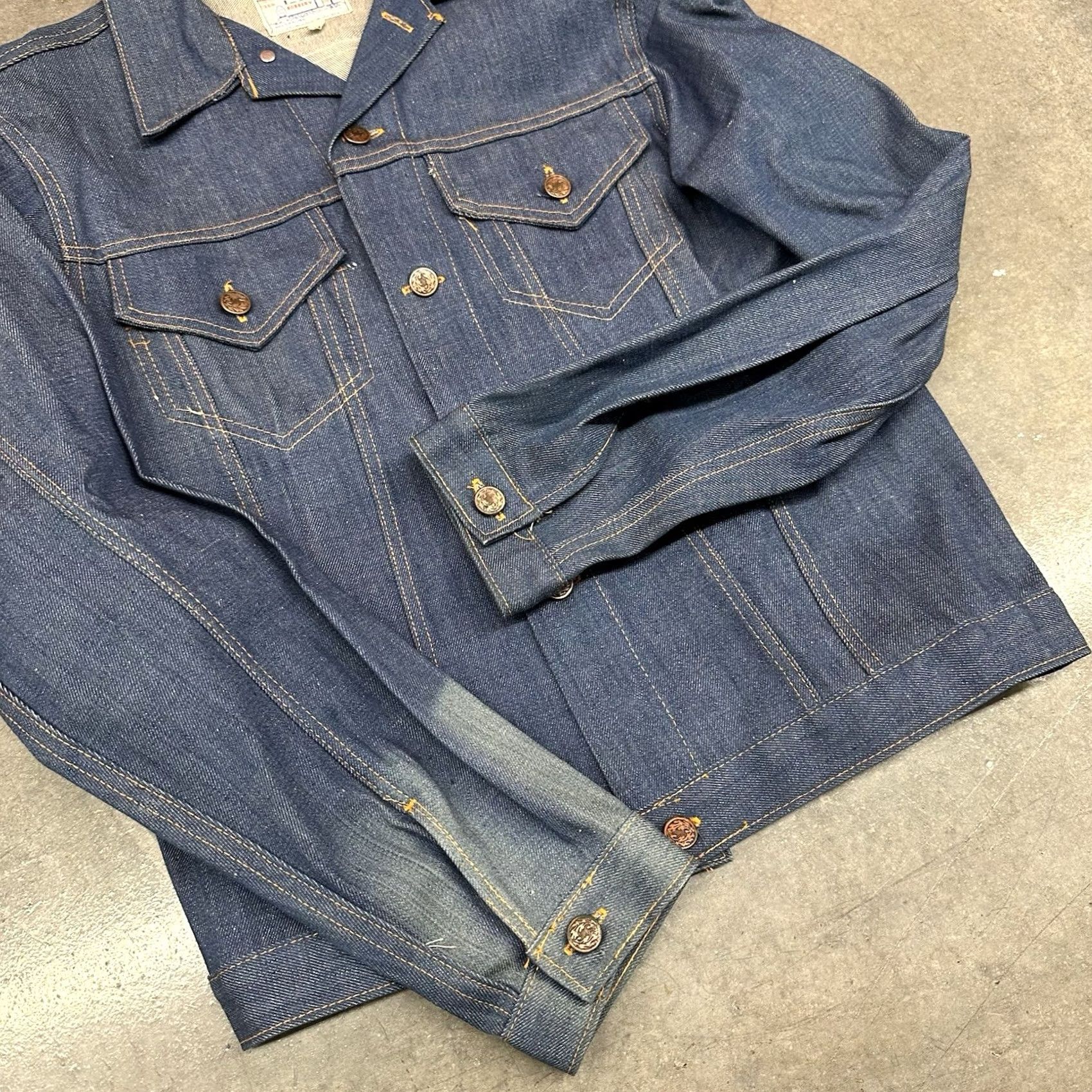 THE GREAT VINTAGE The Great Train Robbery Jean Jacket Adult M Blue Denim 70s Size US 31 - 2 Thumbnail