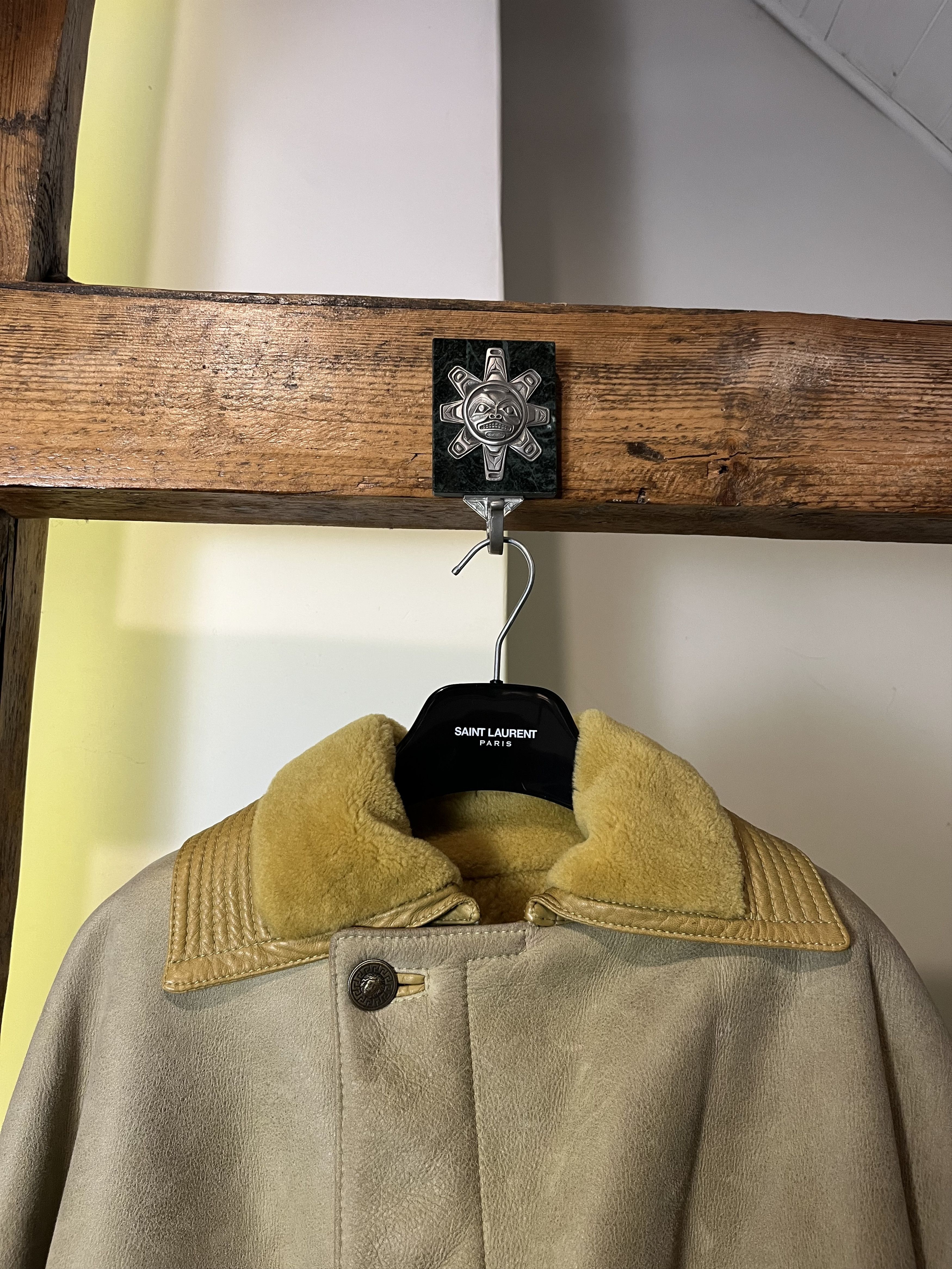Versace × Vintage Runway 80s Gianni Versace Shearling Jacket Vintage Size XL / US 12-14 / IT 48-50 - 8 Thumbnail