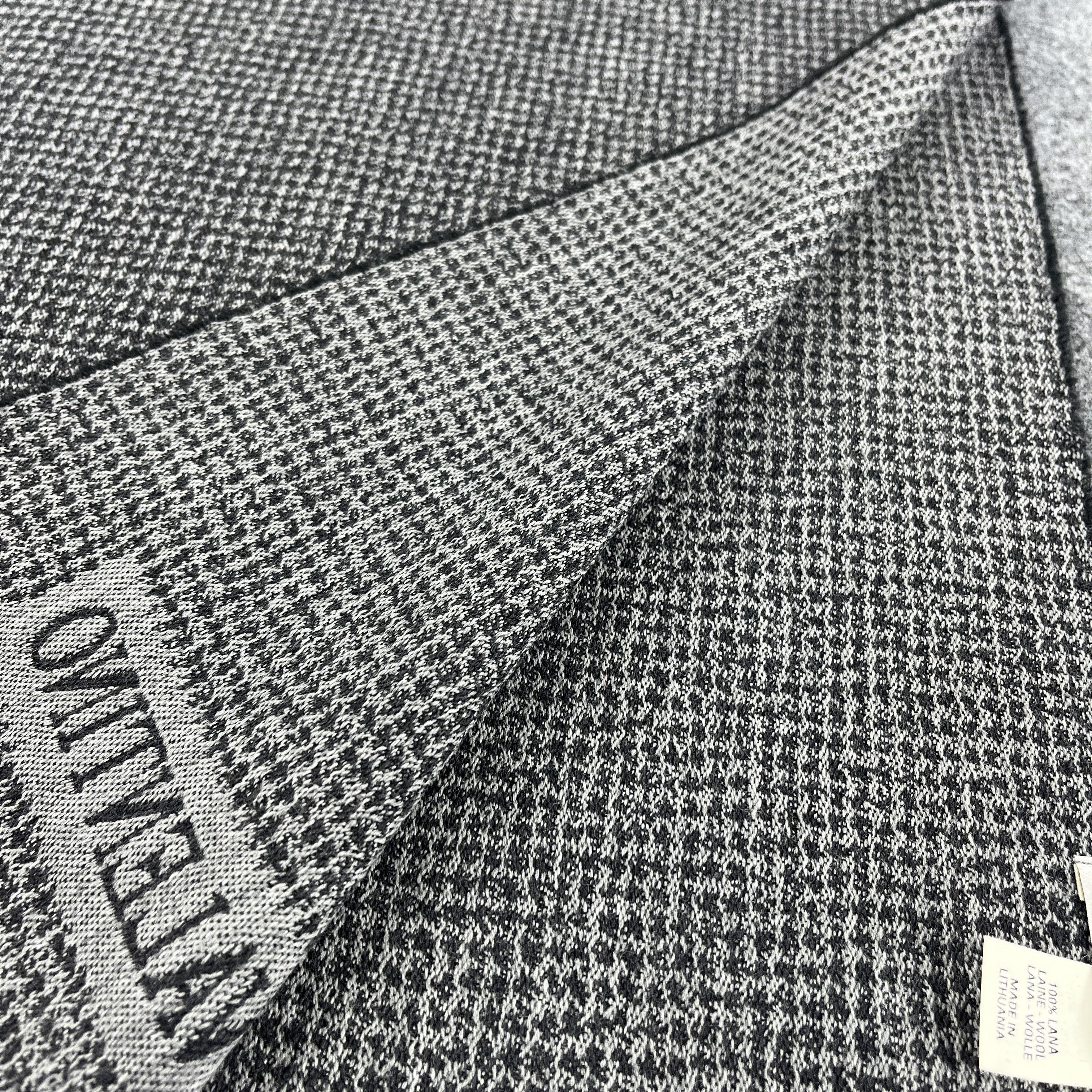 Valentino Valentino Scarf / Muffler / Neckwear T1318 Size ONE SIZE - 11 Thumbnail