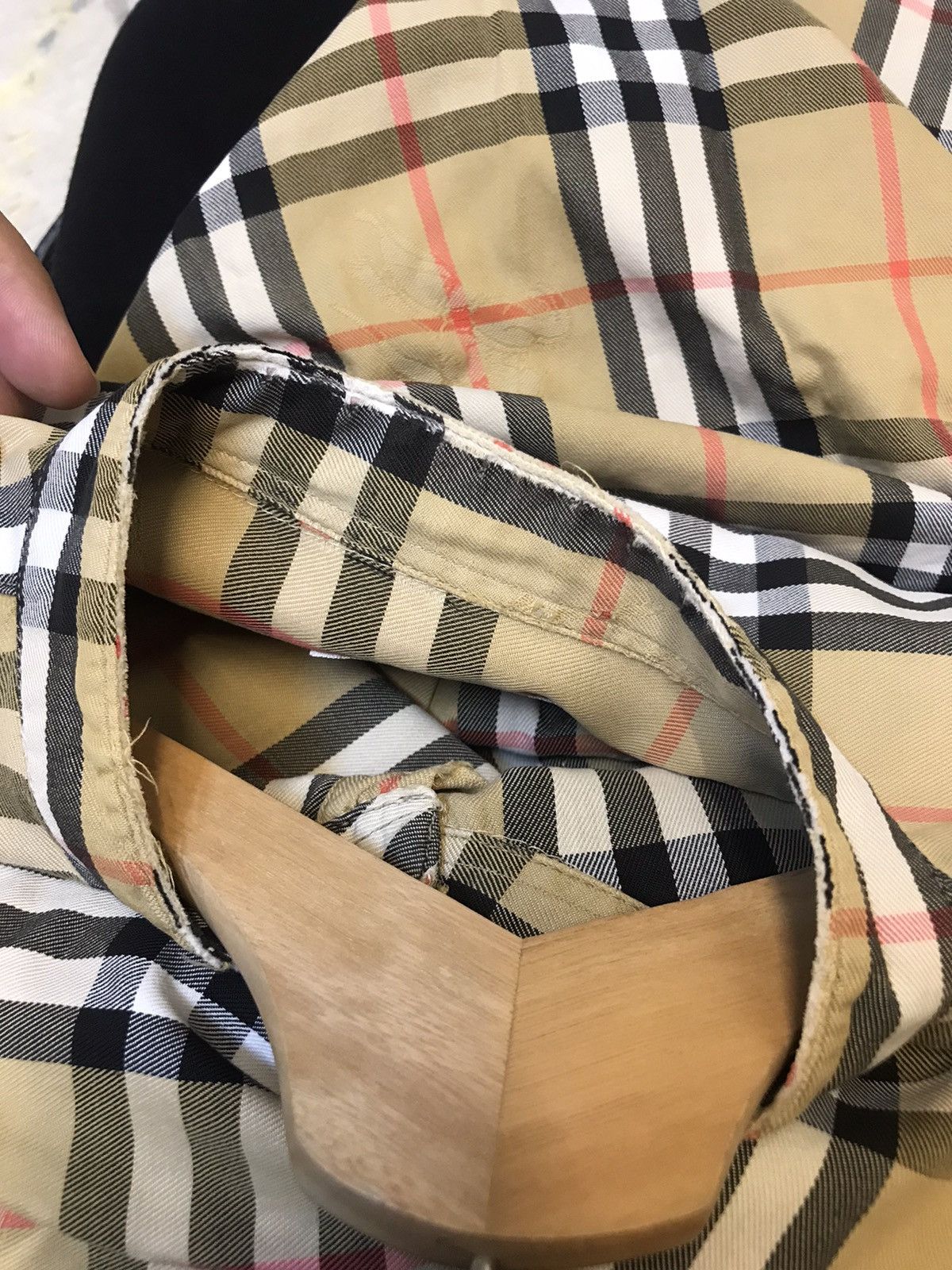 Burberry Burberry Full Printed Logo Size US L / EU 52-54 / 3 - 14 Thumbnail