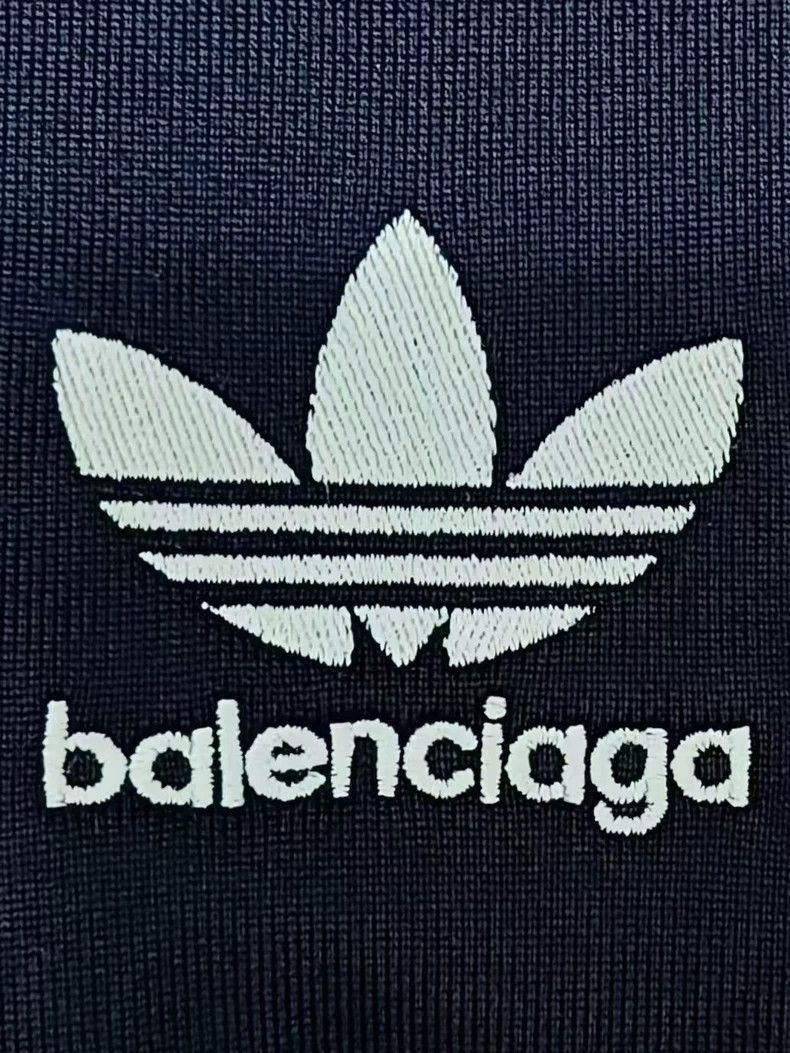 Balenciaga Balenciaga x Adidas 23ss New York Stock Exchange Adidas Joi Size US S / EU 44-46 / 1 - 3 Thumbnail