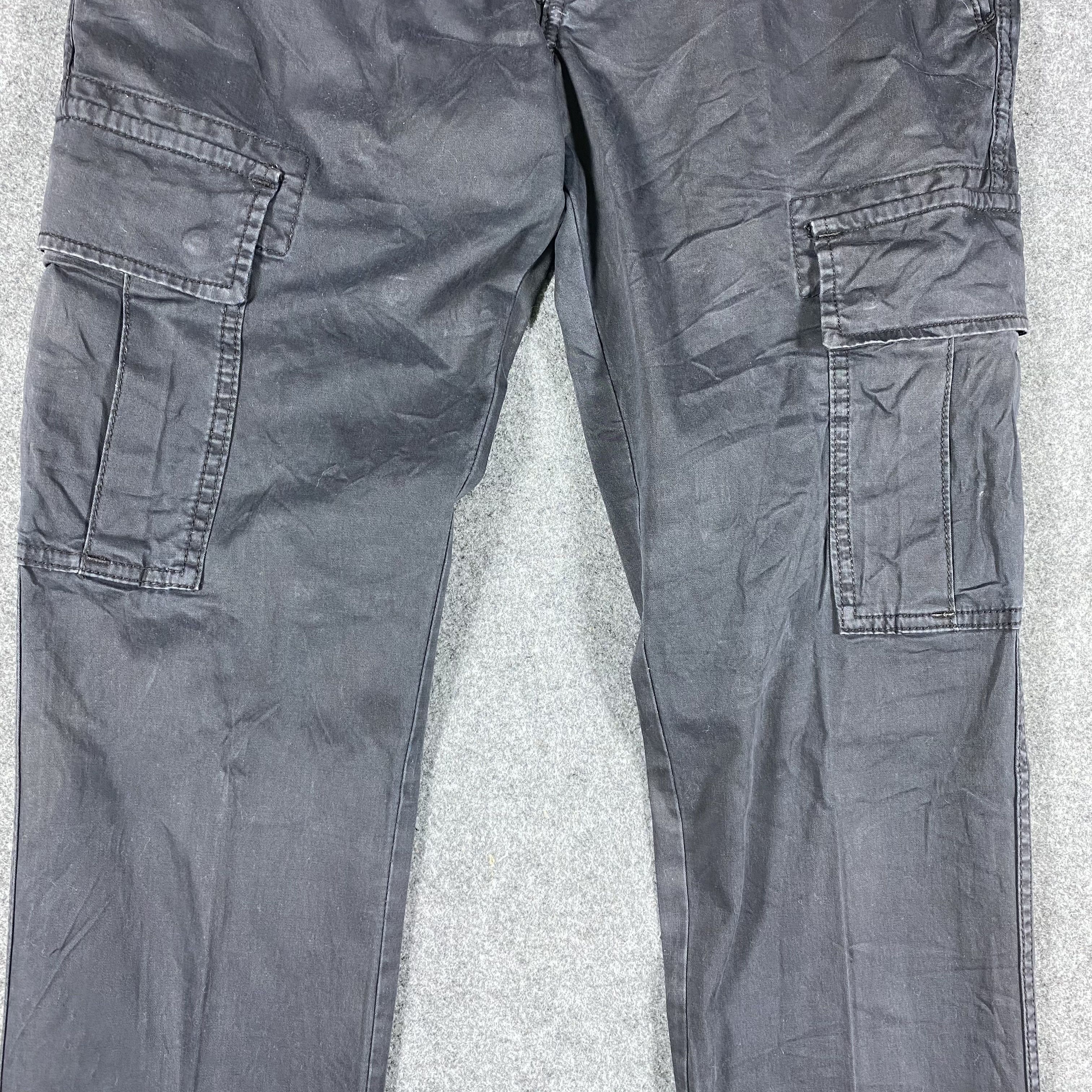 Japanese Brand Japanese Brand Uniqlo Multipocket Tactical Cargo Pants Size US 28 / EU 44 - 4 Thumbnail