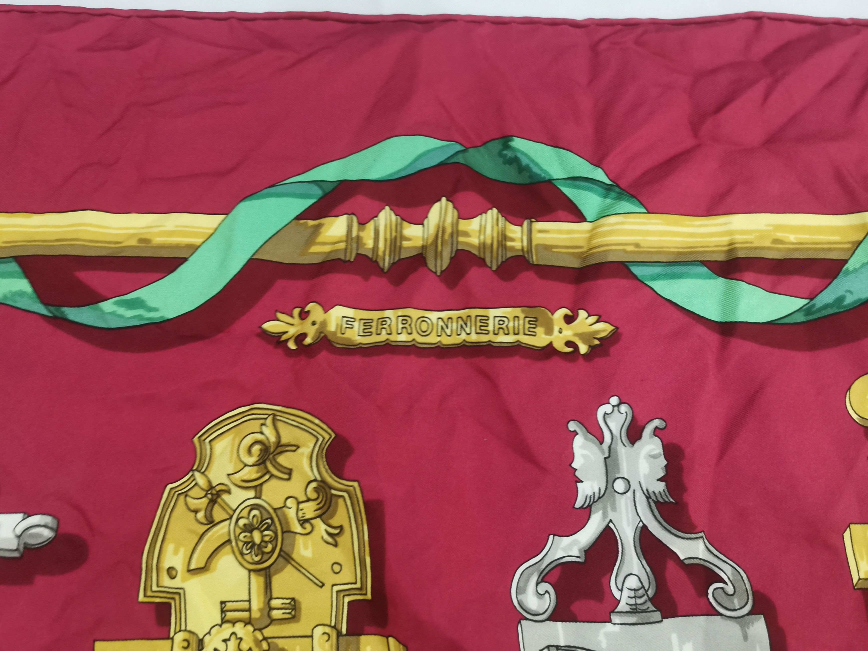 Hermes × Vintage Rare vintage Hermes scarves luxury design Size ONE SIZE - 4 Thumbnail