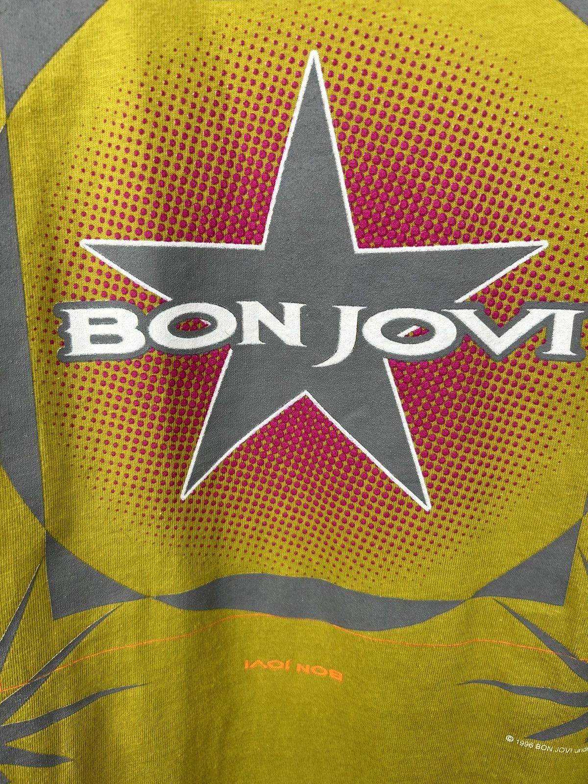 Band Tees Bon Jovi vintage 90s World Tour 1996 band t shirt Size US XL / EU 56 / 4 - 9 Thumbnail