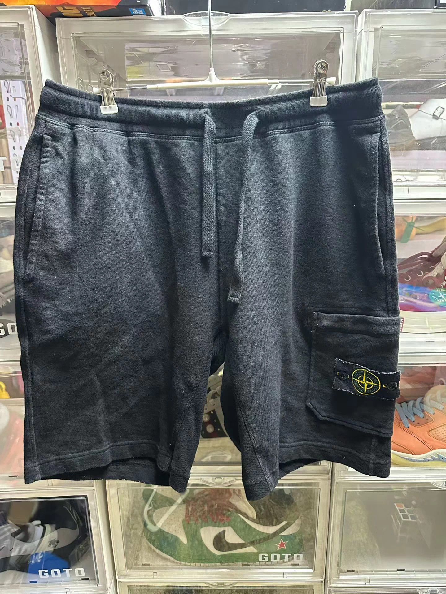 Stone Island Stone Island XL Shorts New Size US 36 / EU 52 - 1 Thumbnail
