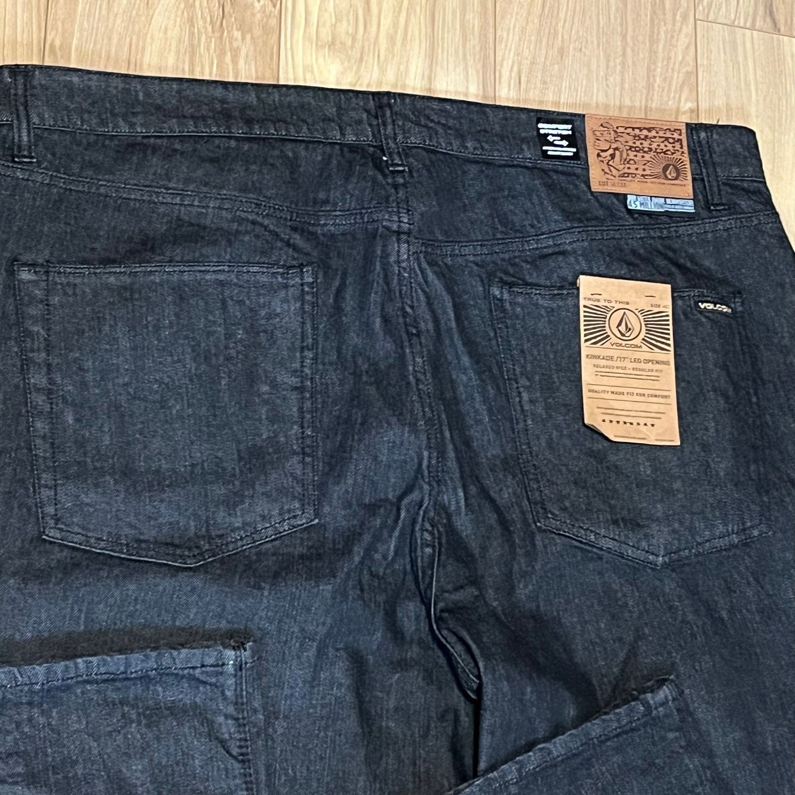 Volcom •NWT• Volcom Denim KINKAGE Dark Blue Jeans • Size 40 Size US 40 / EU 56 - 7 Thumbnail