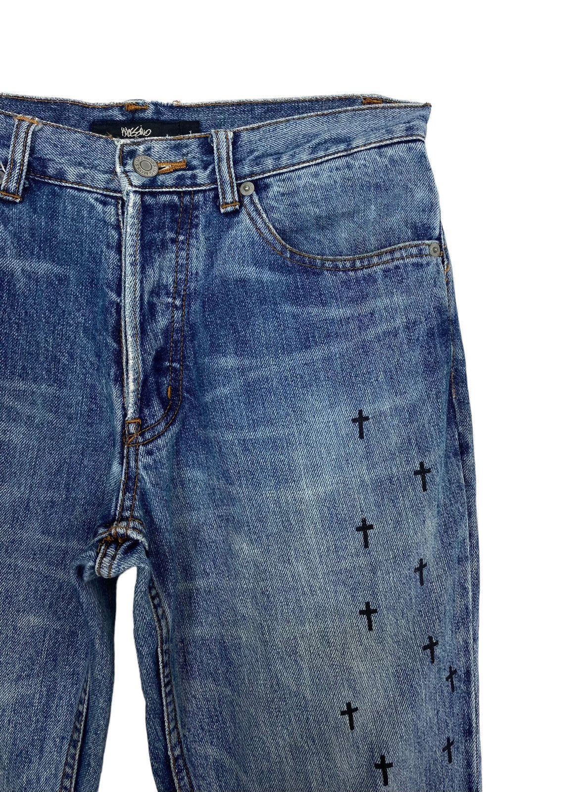 Mossimo Rare‼️ Mossimo Distressed Jeans Cross Logo Size US 31 - 4 Thumbnail