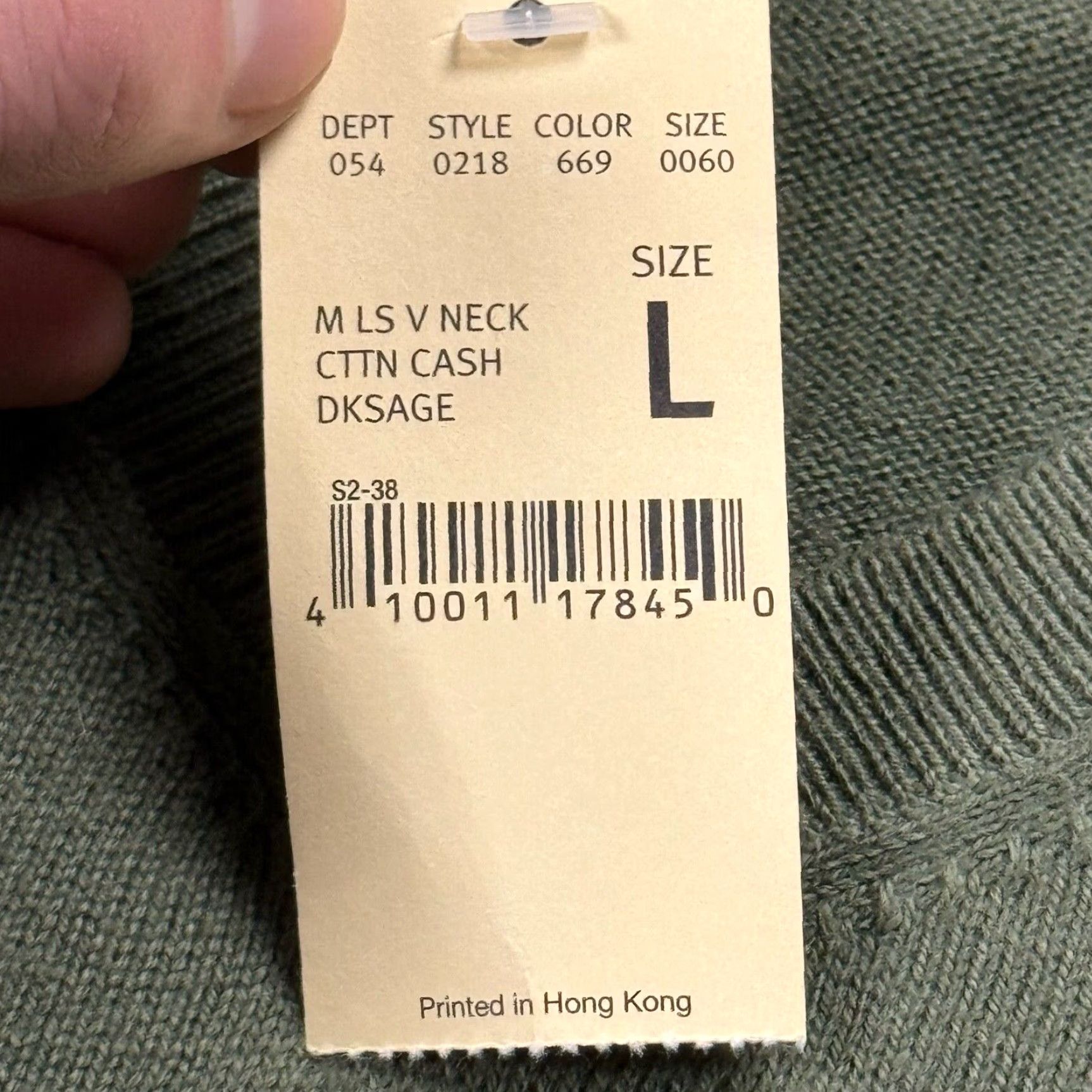 Eddie Bauer EDDIE BAUER Men’s Sweater Pullover Knit Cashmere Cotton V-Neck Long Sleeve Gray L Regular - Preppy Classic Outdoor Golf Style Size US L / EU 52-54 / 3 - 4 Thumbnail