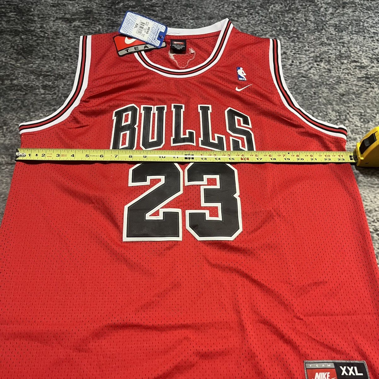 Nike Vintage Michael Jordan Chicago Bulls Nike #23 Home Jersey Size US XXL / EU 58 / 5 - 10 Thumbnail