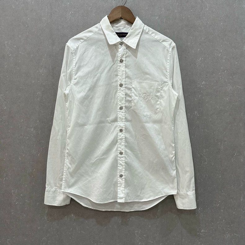 Louis Vuitton Louis Vuitton 24 New Pearl Button Embroidered Logo Shirt 25 Size US XS / EU 42 / 0 - 1 Thumbnail