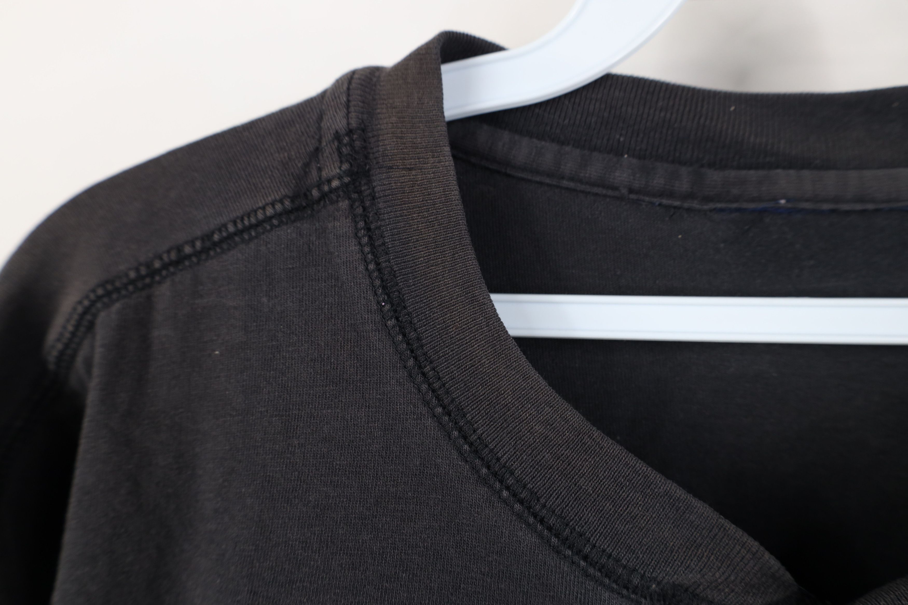 Vintage Vintage 90s Y2K Streetwear Sun Faded Henley T-Shirt Black Size US L / EU 52-54 / 3 - 4 Thumbnail