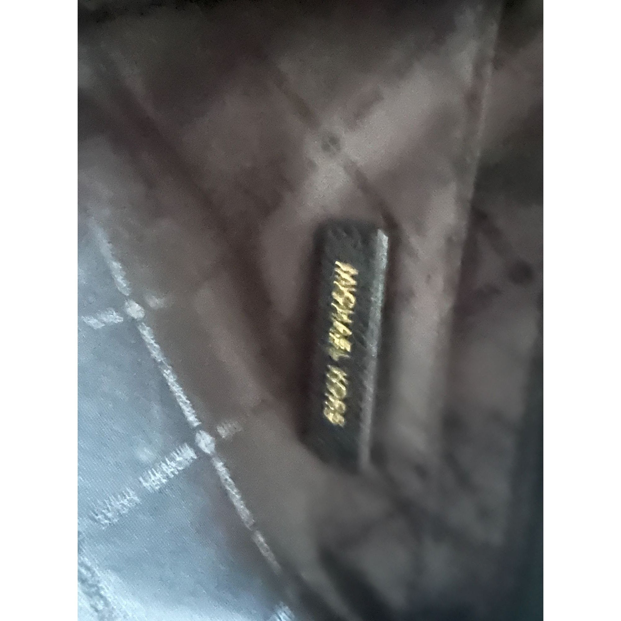 Michael Kors MICHAEL KORS Nicole LG suede stitched drawstring shoulder ba Size ONE SIZE - 10 Thumbnail