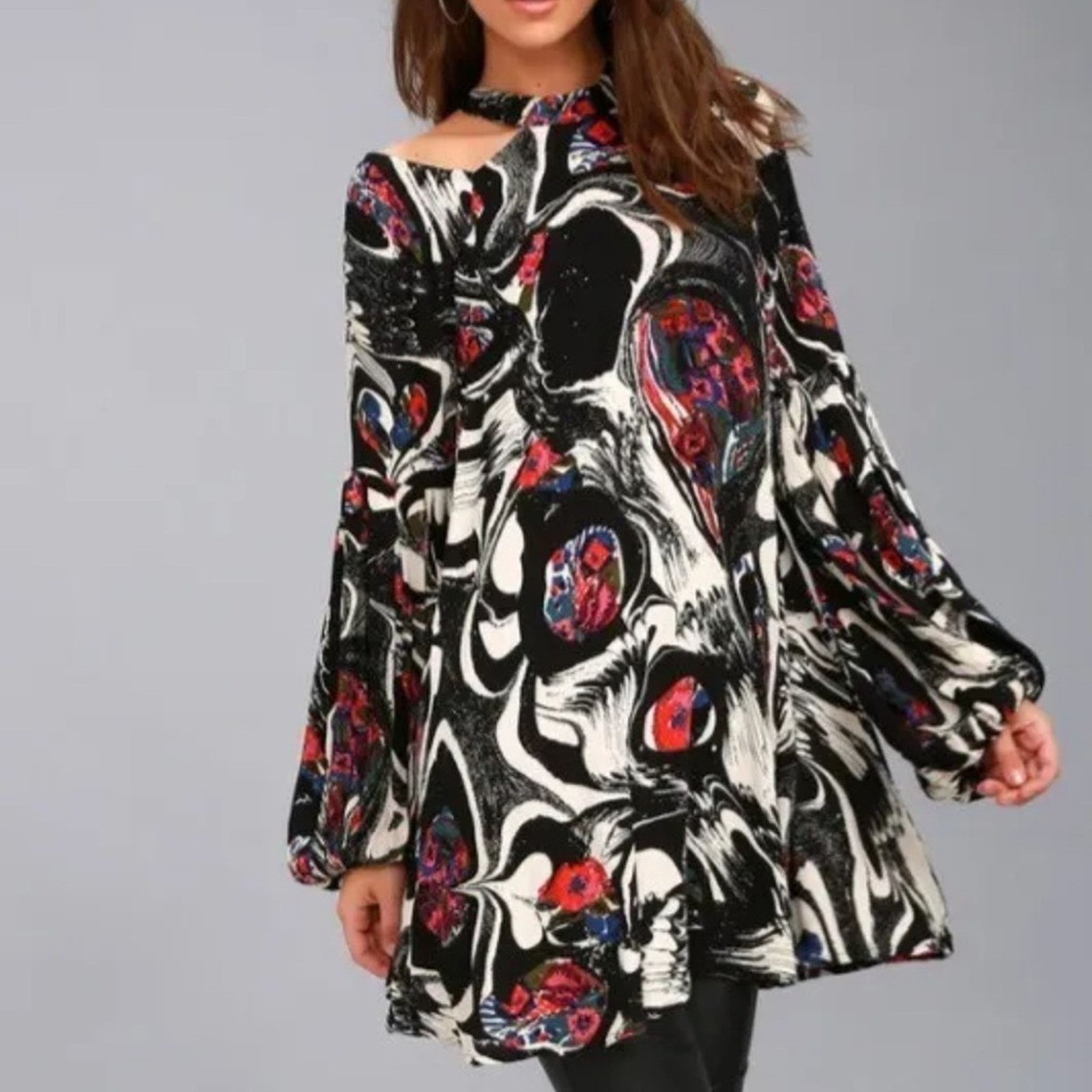 Free People FREE PEOPLE Drift Away Cold Shoulder Marbled Mini Dress Size S / US 4 / IT 40 - 4 Thumbnail