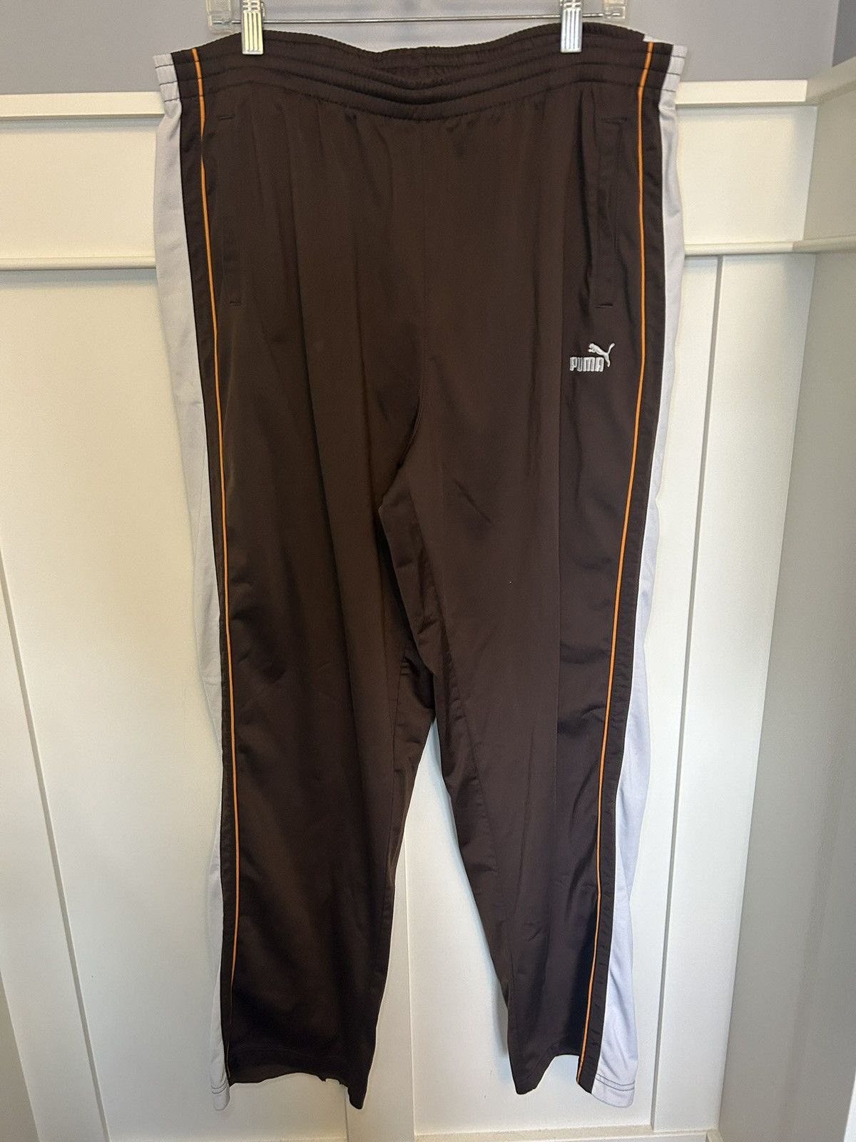 Puma Vintage Puma baggy chocolate brown track pants Size US 36 / EU 52 - 1 Thumbnail