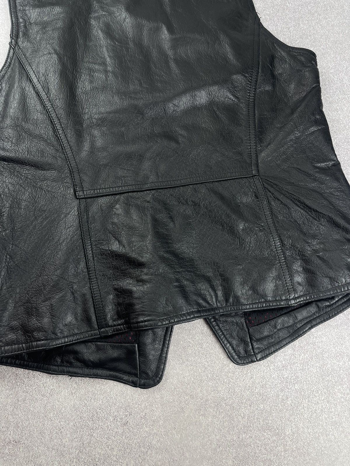Harley Davidson × Vintage Vintage Harley Davidson Black Leather Vest Women’s Size L Size L / US 10 / IT 46 - 17 Thumbnail