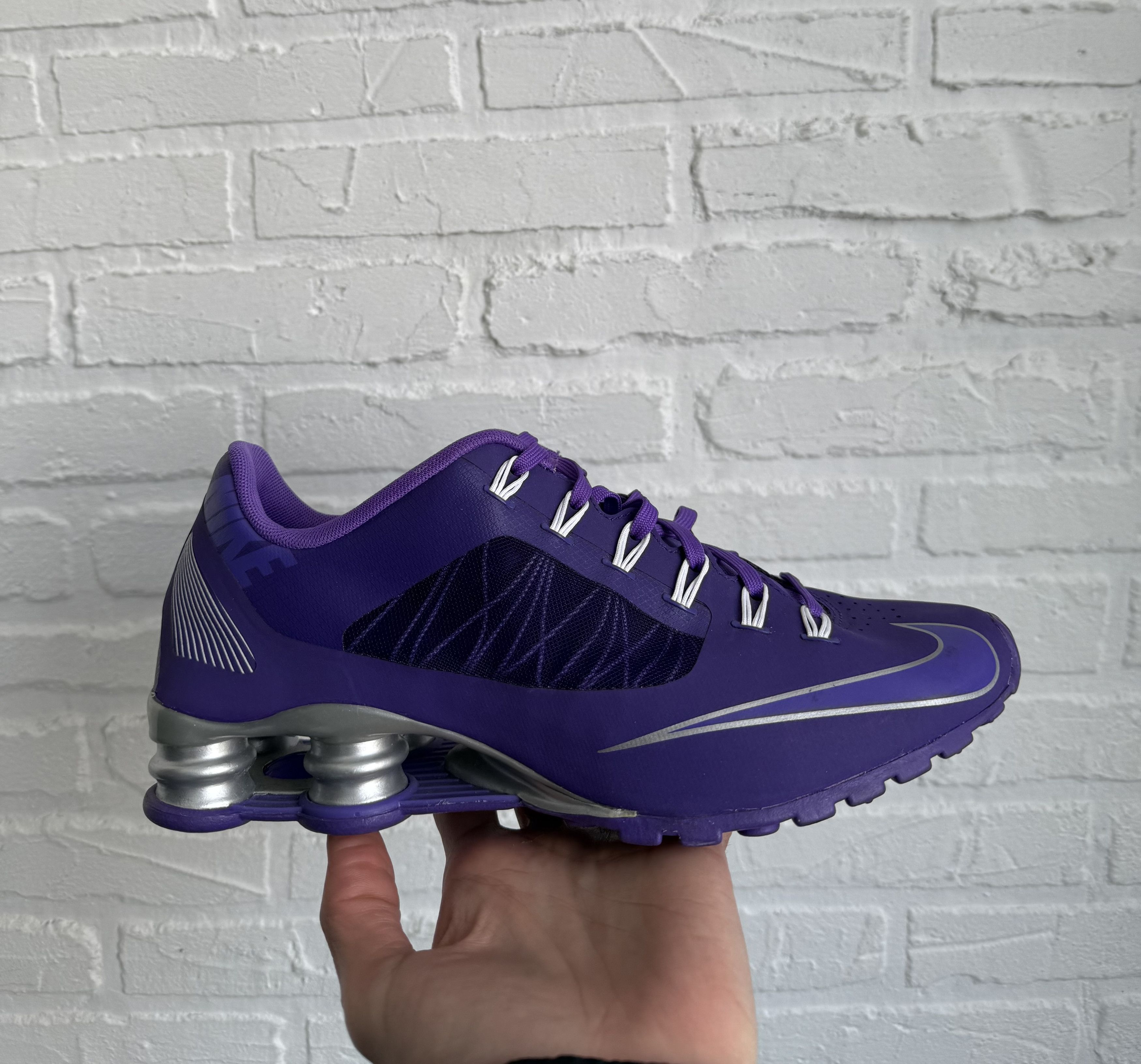 Nike 2014 Nike shox r4 superfly violet silver sneakers Size US 9 / EU 42 - 9 Thumbnail