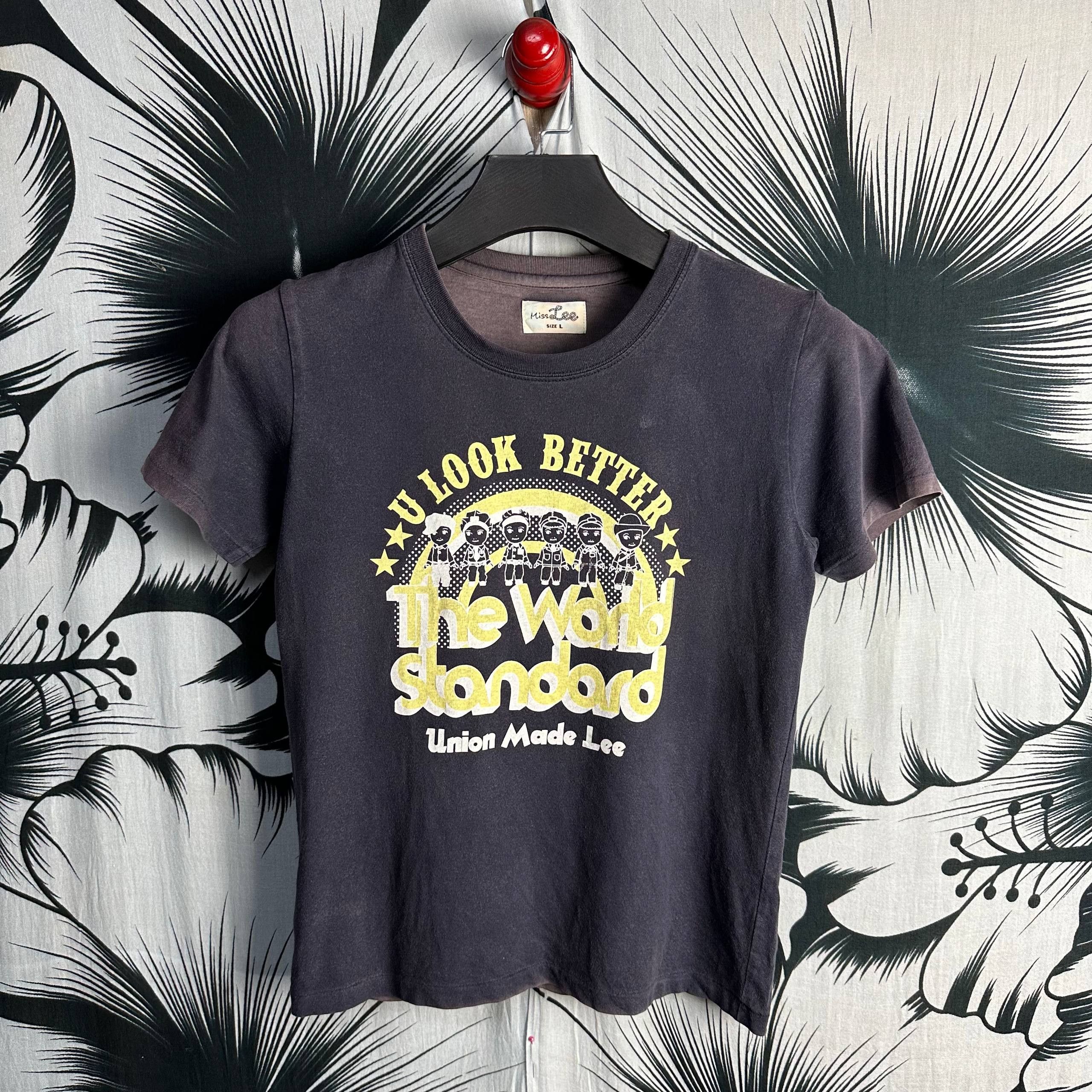 Vintage Vintage Lee Union Made Faded T-Shirt Size US S / EU 44-46 / 1 - 1 Thumbnail
