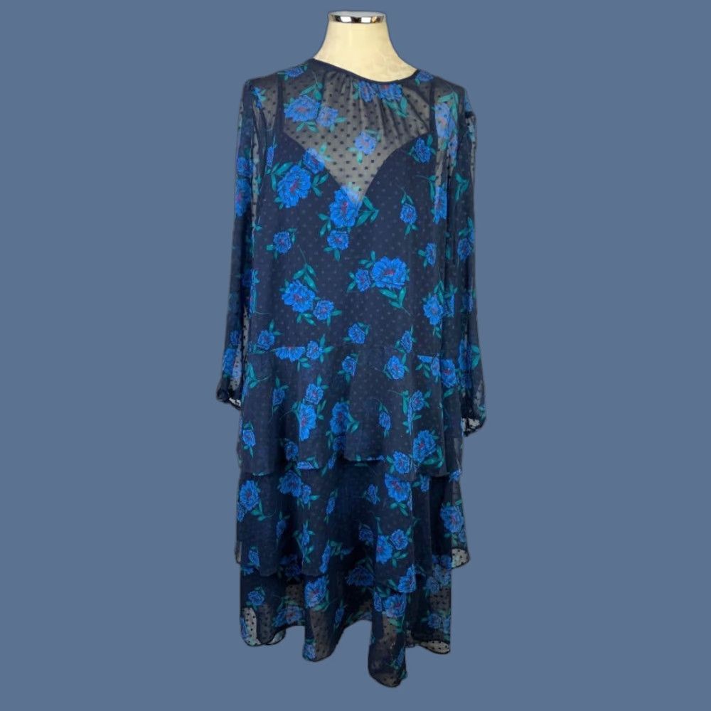 Vintage VINTAGE 24W Draper James for Eloquii Women's Blue Floral Swiss Dot Dress Dress Size 4XL / US 24-26 - 1 Thumbnail