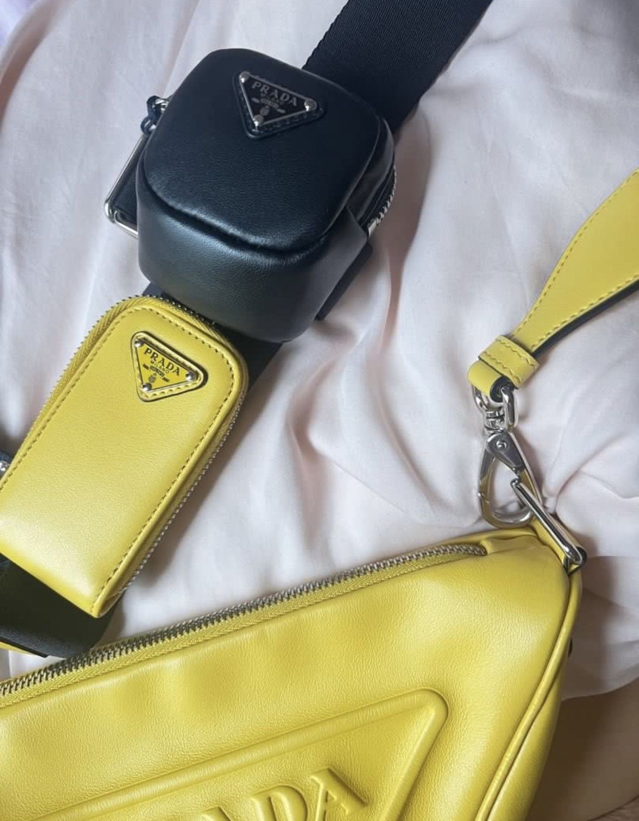 Prada Prada triangle logo lamb leather pouch bracelet Size ONE SIZE - 9 Thumbnail
