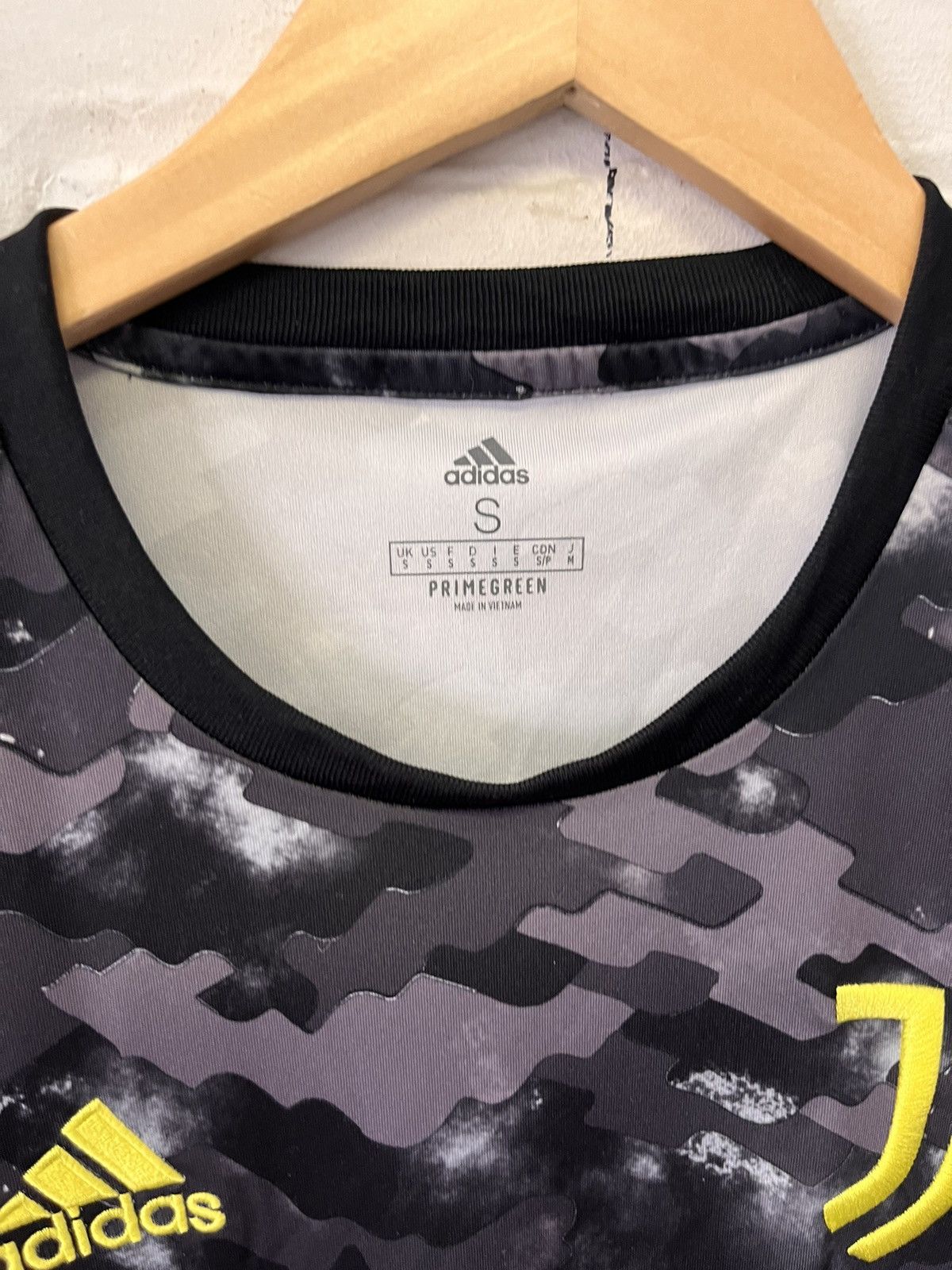 Adidas Adidas 2020 Manchester United Away Martial Kit Jersey Size US L / EU 52-54 / 3 - 3 Thumbnail