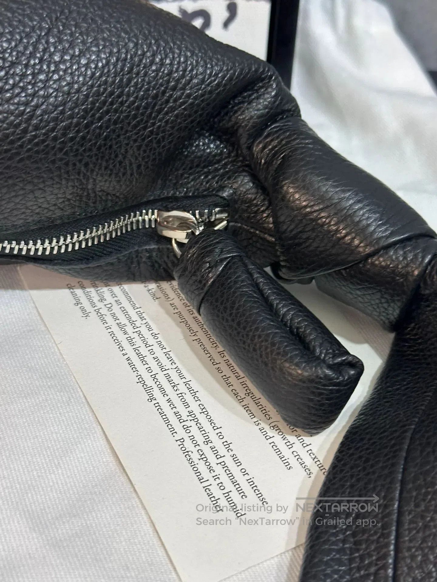 Lemaire Lemaire Black Small Croissant Bag. Size ONE SIZE - 8 Thumbnail