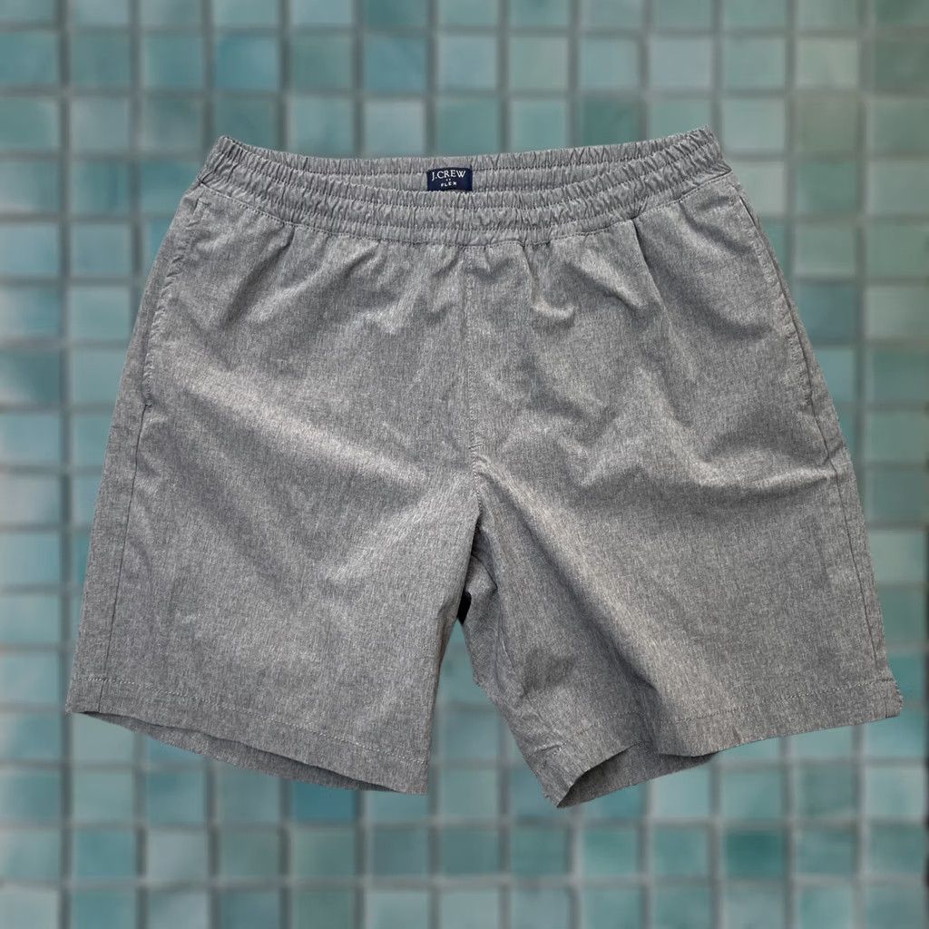 J.Crew J.CREW Shorts Mens Small Gray Flex Tech Drawstring Athletic Moisture Wicking Regular Inseam 8 in Pocket Slash Front Chino Sport Casual Size US 29 - 1 Thumbnail