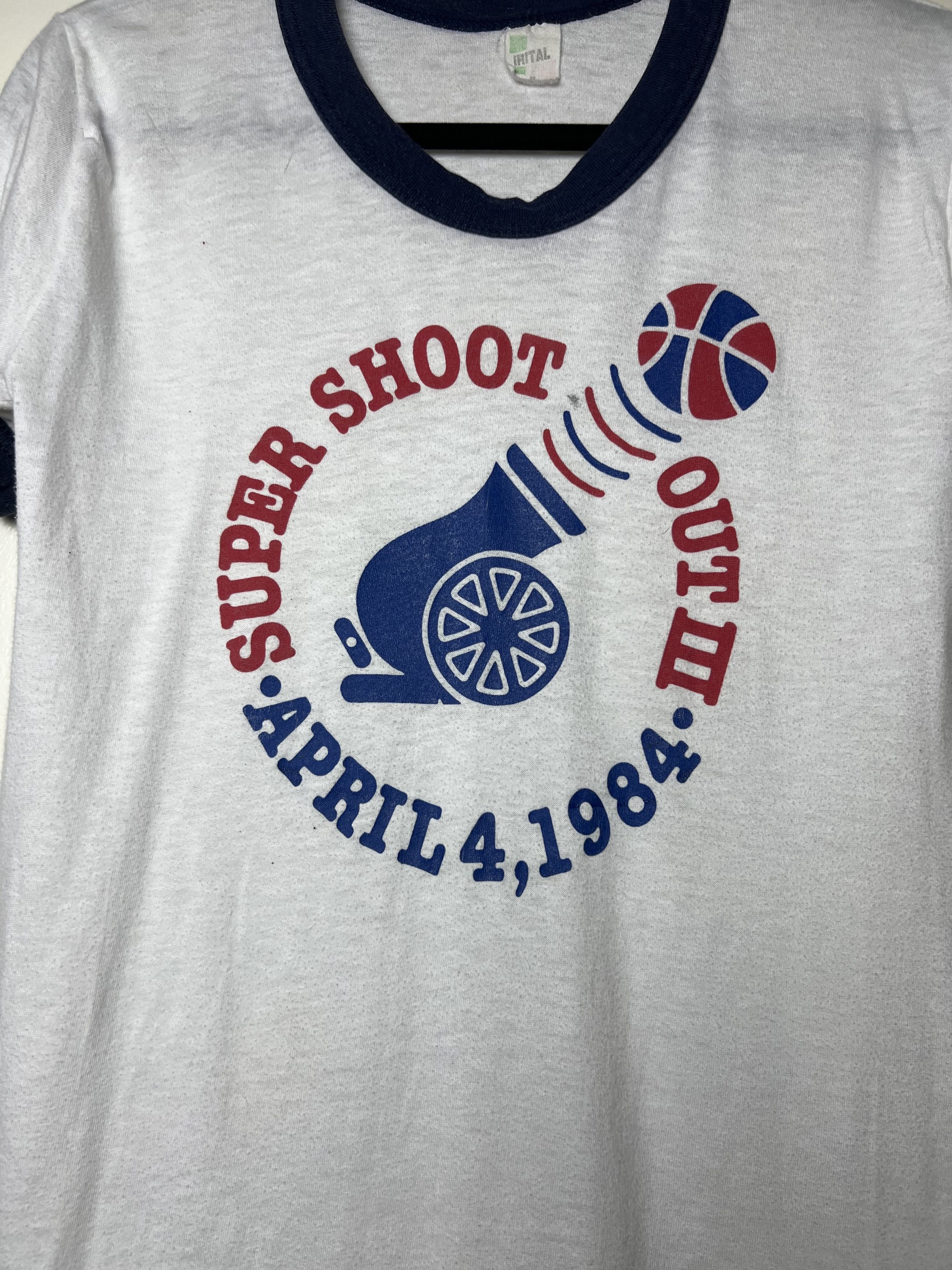 Vintage Vintage Super Shoot Out 3 - April 4, 1984 Basketball T-Shirt Size US M / EU 48-50 / 2 - 2 Thumbnail