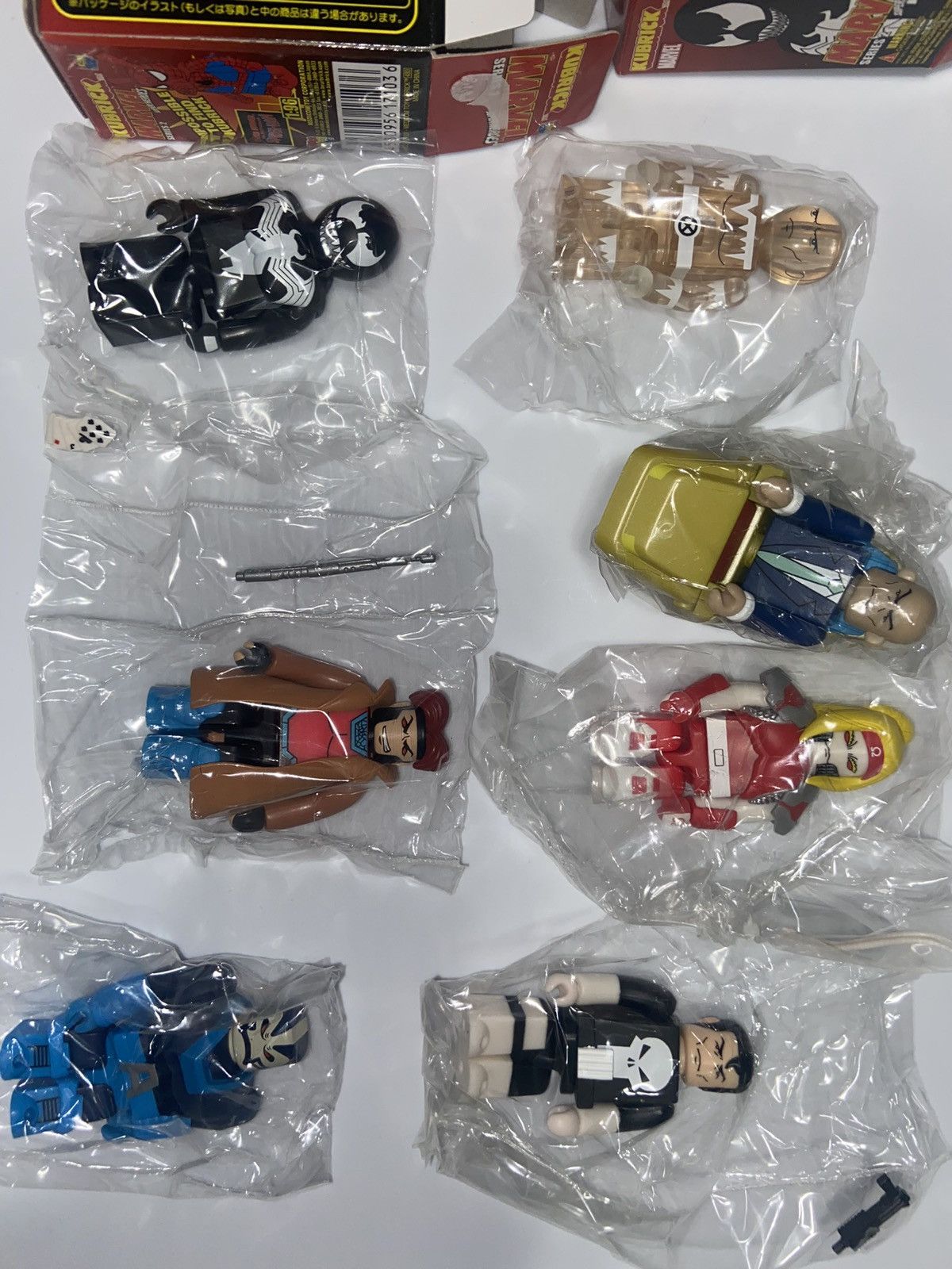 Nike × Supreme × True Religion Bearbricks and kubricks Size ONE SIZE - 8 Thumbnail