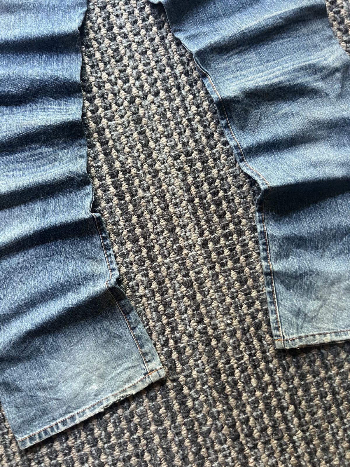Japanese Brand 00’s Nippon Blue Embroided Demon Evisu Style Japan Jeans Y2K Size US 30 / EU 46 - 3 Thumbnail