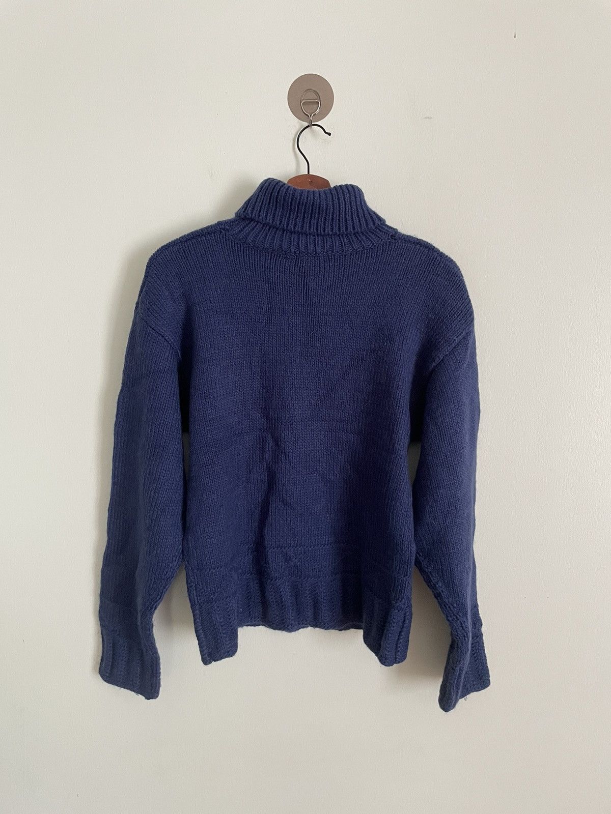 JW Anderson × Uniqlo Uniqlo X J.W Anderson High Neck Sweatshirt Size M / US 6-8 / IT 42-44 - 2 Thumbnail