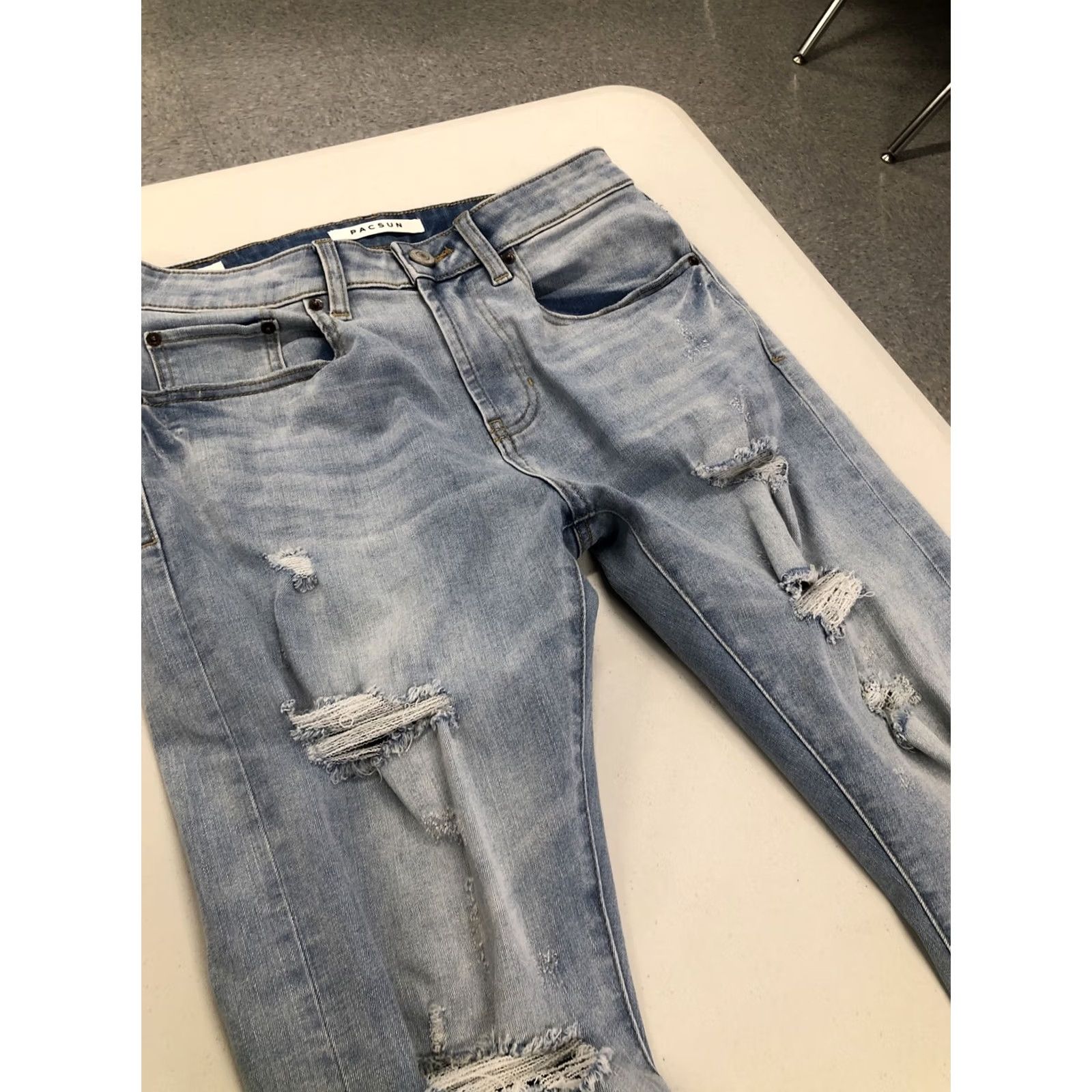 Pacsun PacSun Men’s Slim Taper Jeans Size 30 X27 Distressed Denim Wash PacSun Jeans Slim Tapered Jean Blue 5-Pocket Mens Regular Waist Rise Mid 10-12 in Size US 31 - 2 Thumbnail