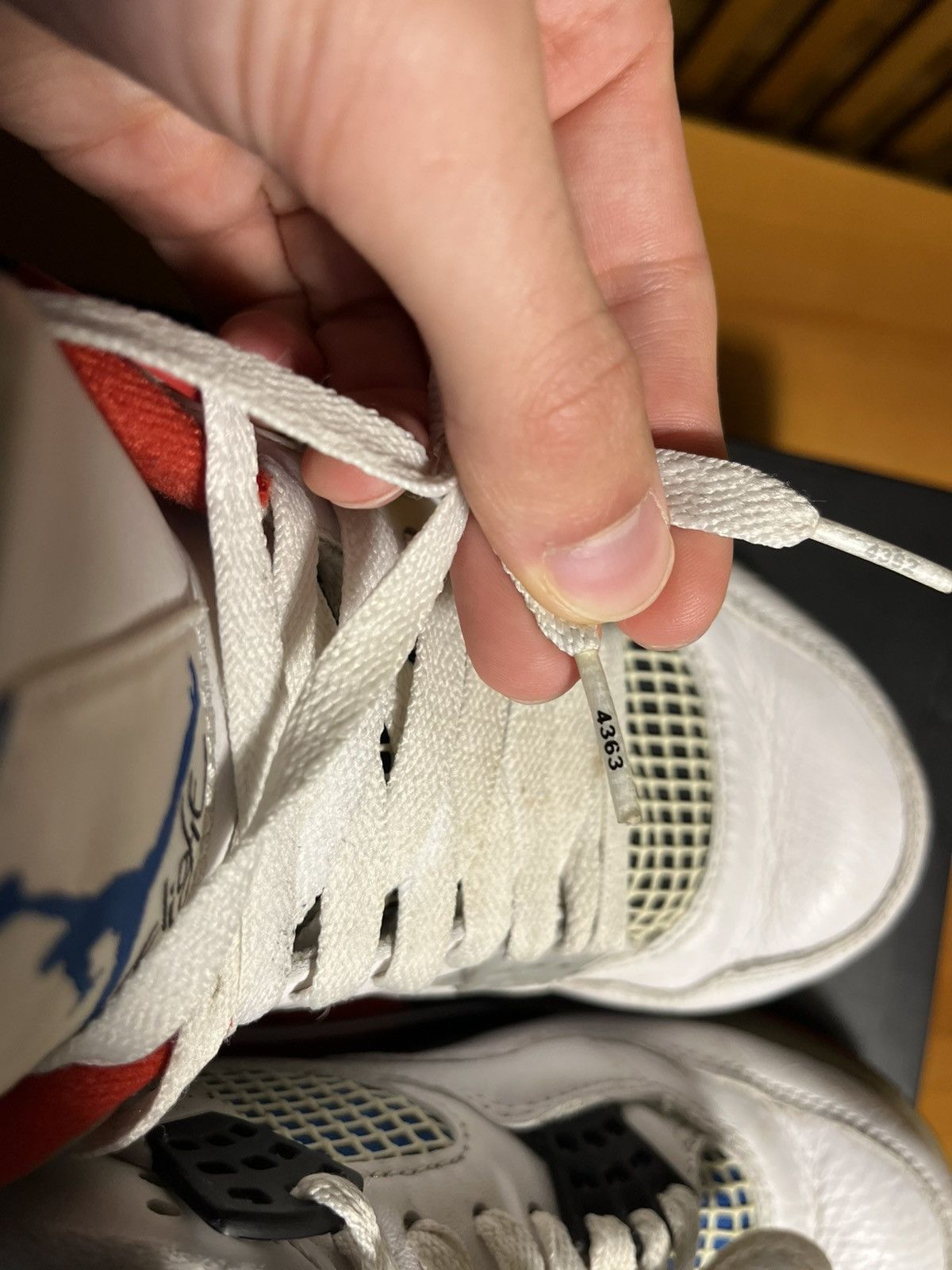 Jordan Brand Air Jordan IV Retro SE “what the” EU 43/US 9.5 Size US 9.5 / EU 42-43 - 14 Thumbnail