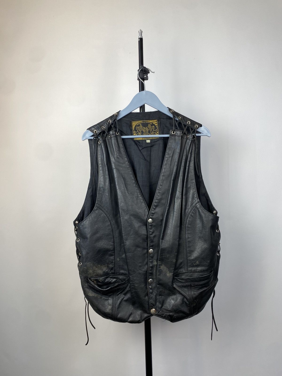 Genuine Leather × Leather × Vintage Vintage 70s rare Cowboy Stars & Stripes USA Leather Vest Size US S / EU 44-46 / 1 - 1 Thumbnail