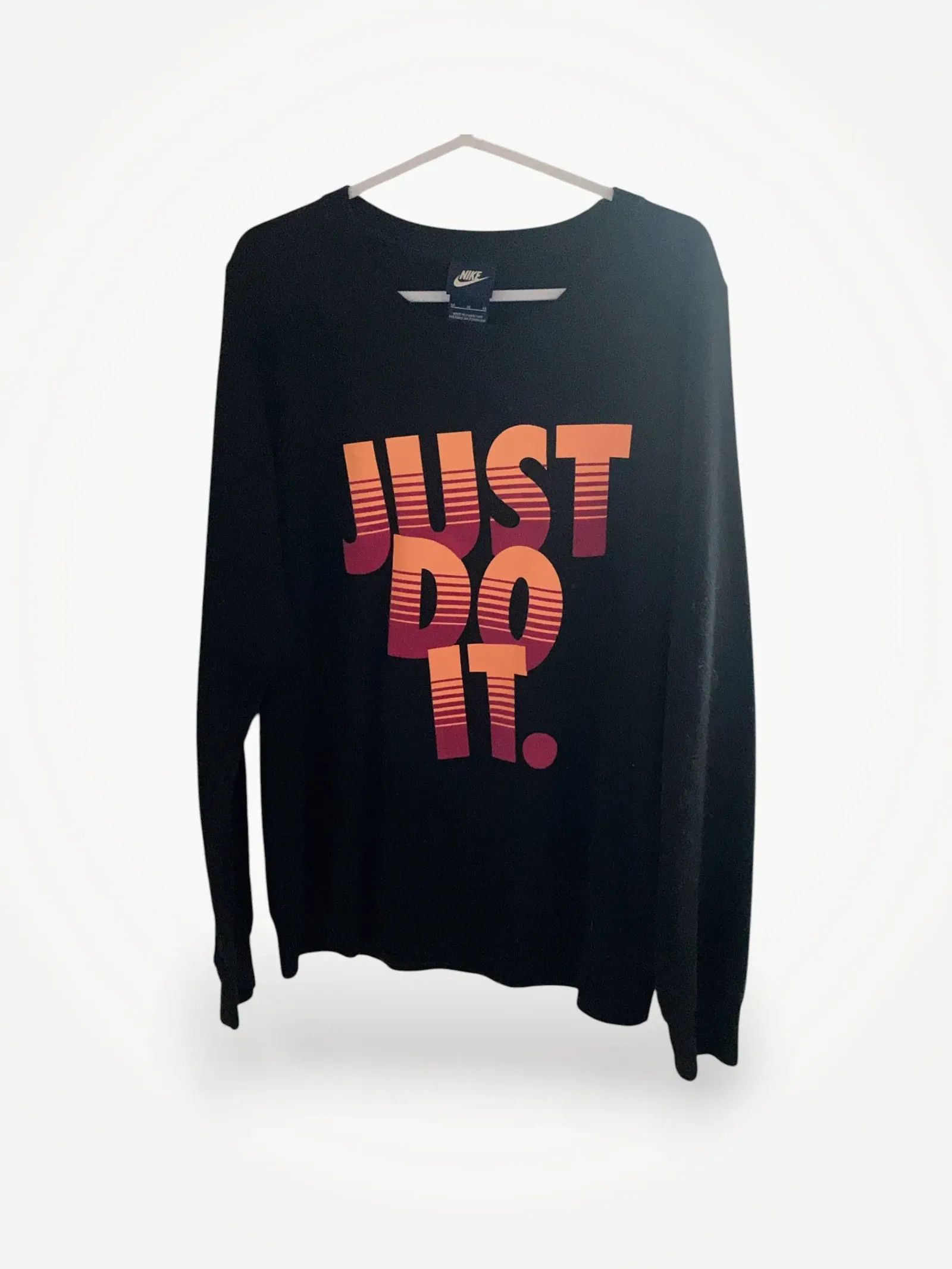 Nike Nike Sweater Size M / US 6-8 / IT 42-44 - 1 Thumbnail