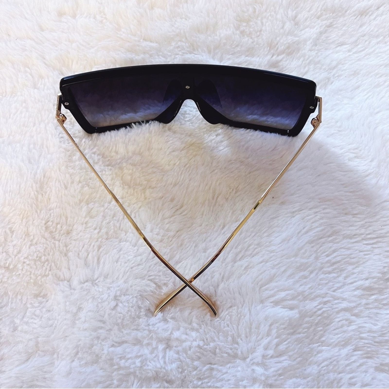 Other Ariel Black & Clear Rectangle Full Frame Sunglasses Size ONE SIZE - 5 Thumbnail
