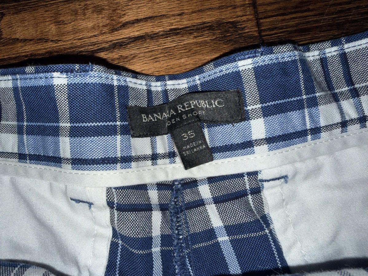 Banana Republic Banana Republic Aiden Short Plaid Size 35 Waist 9” Inseam Size US 35 - 2 Thumbnail