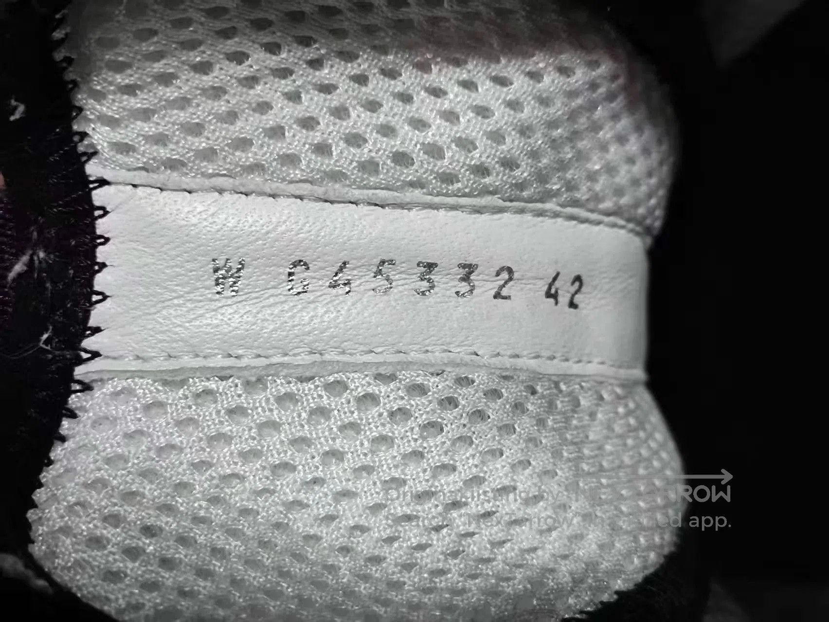 Chanel White Low-Top Sneakers. Size US 9 / EU 42 - 5 Thumbnail