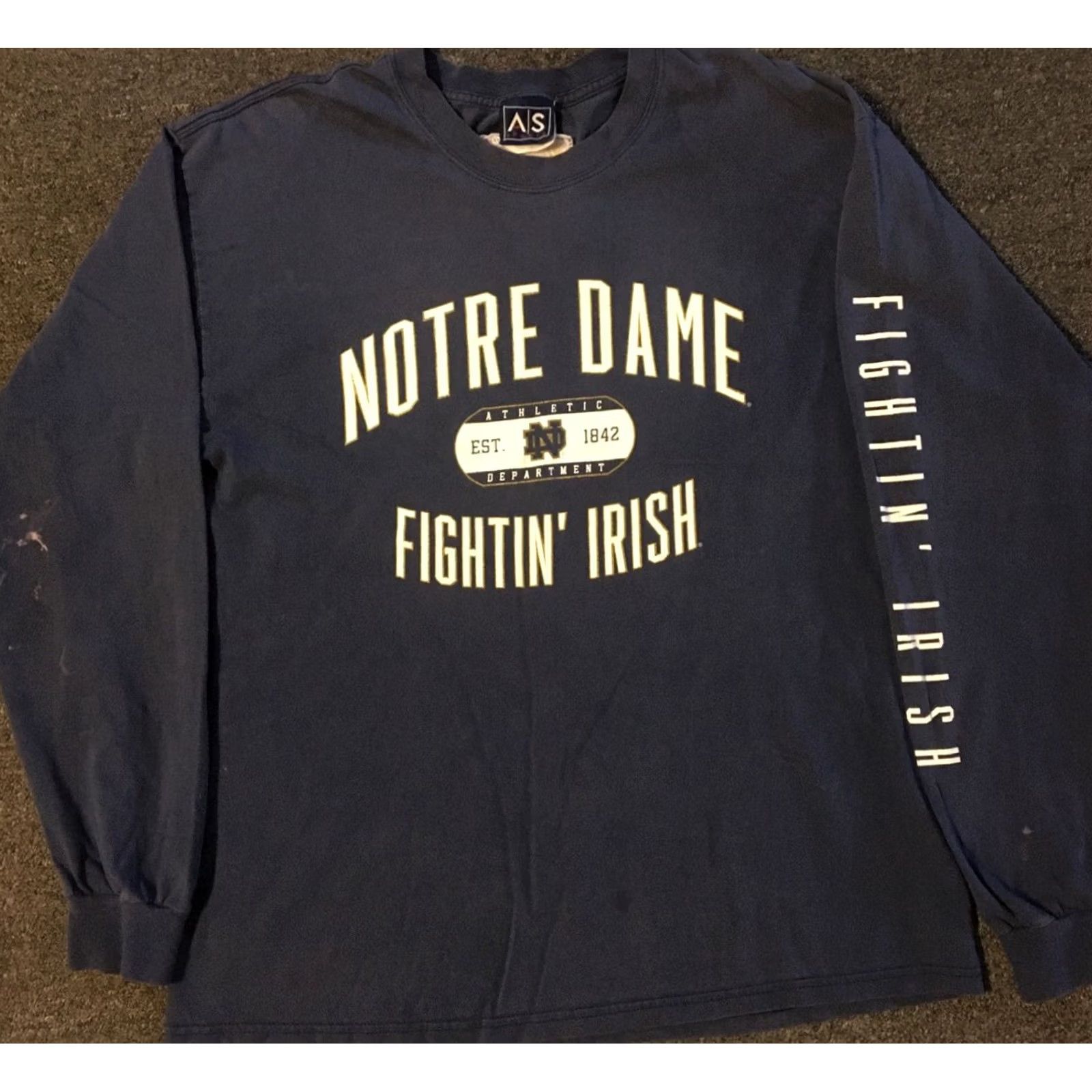 Vintage VINTAGE Notre Dame College Distressed Long Sleeve Shirt L Blue Men T-Shirt 90s Grunge USA Size US L / EU 52-54 / 3 - 2 Thumbnail