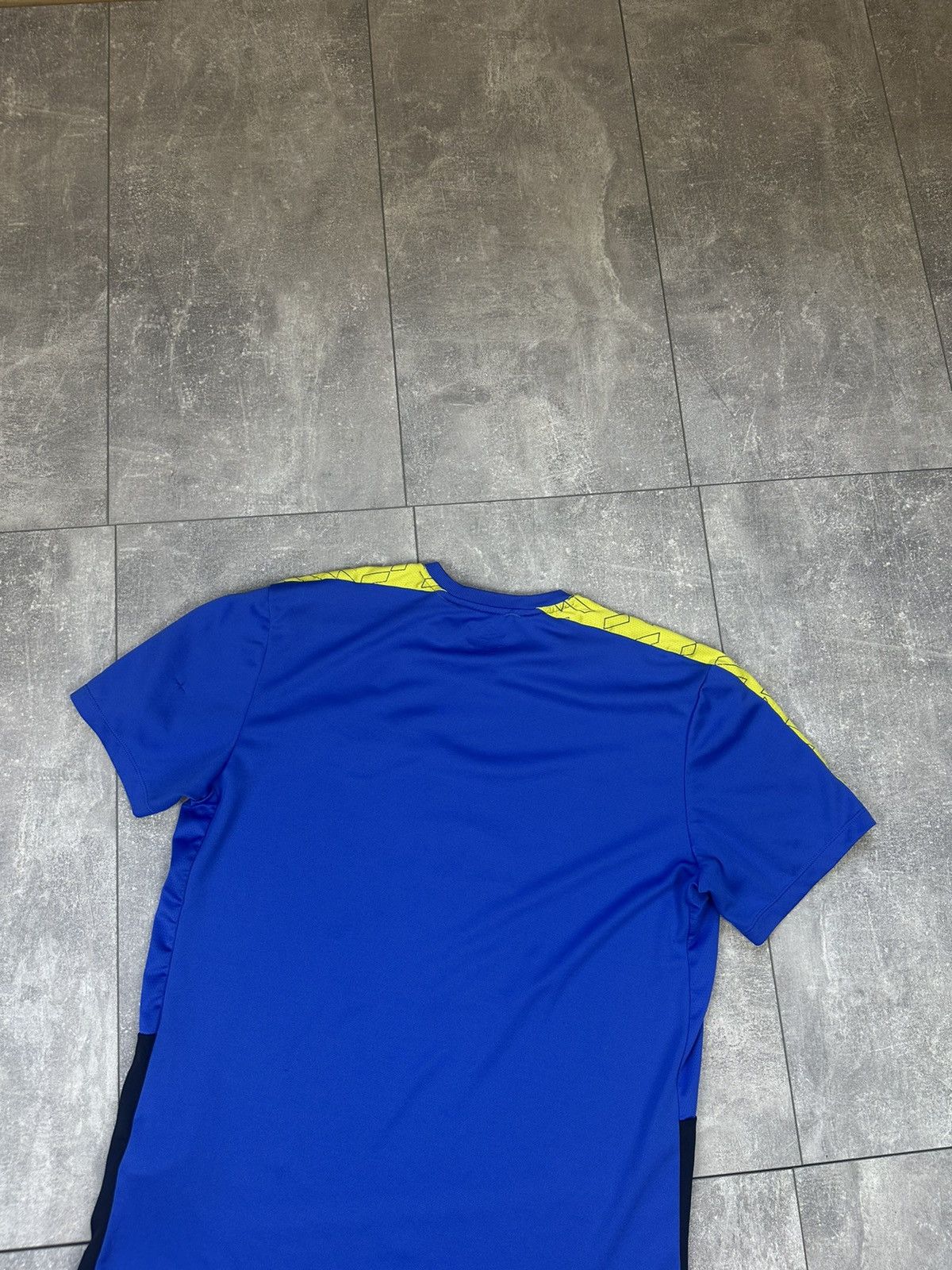 Umbro Men’s Umbro Everton home soccer jersey Size US M / EU 48-50 / 2 - 13 Thumbnail