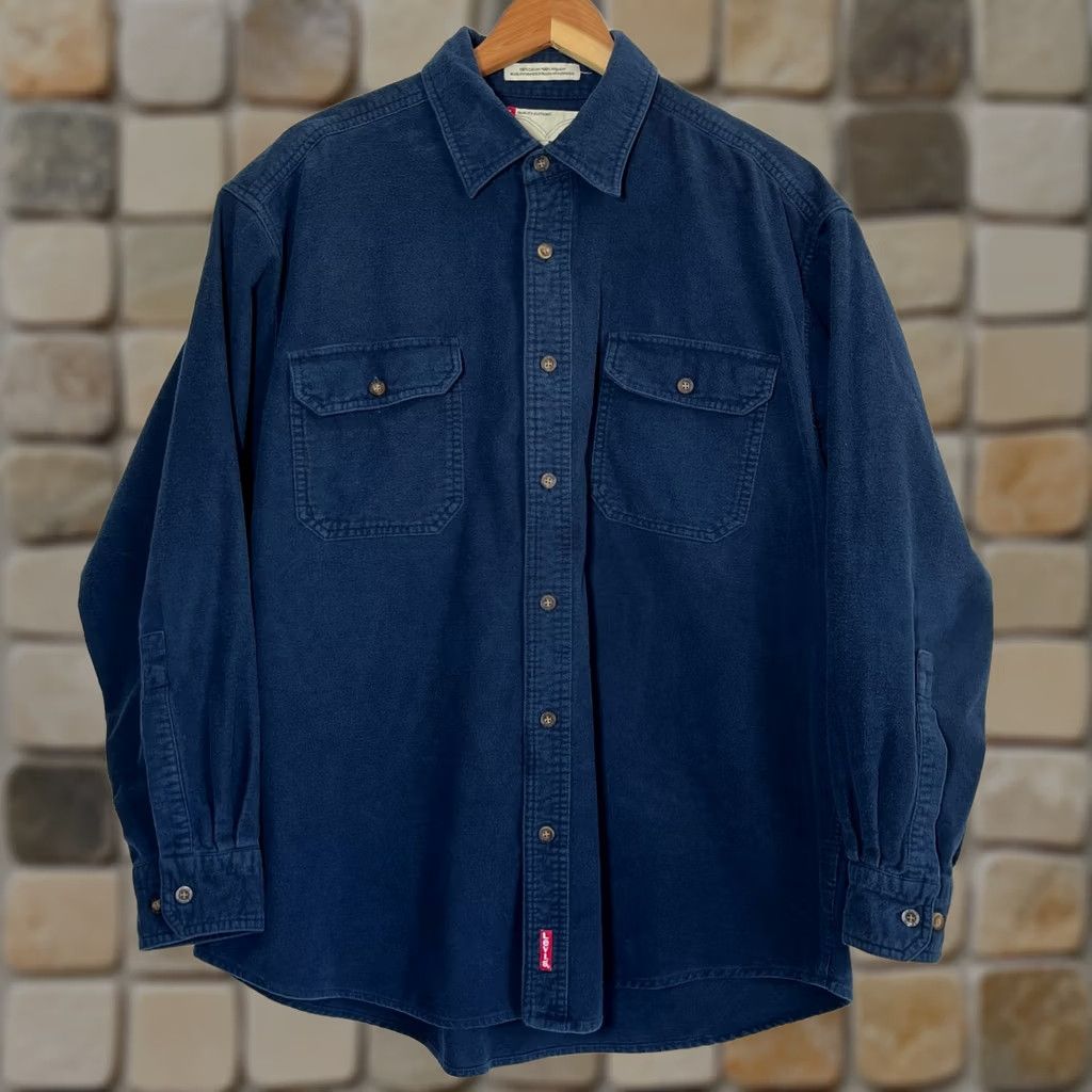 Levi's VINTAGE Levi's Shirt Chamois Flannel Button-Up Men XL Navy Blue 90s Casual Pockets Size US XL / EU 56 / 4 - 1 Thumbnail