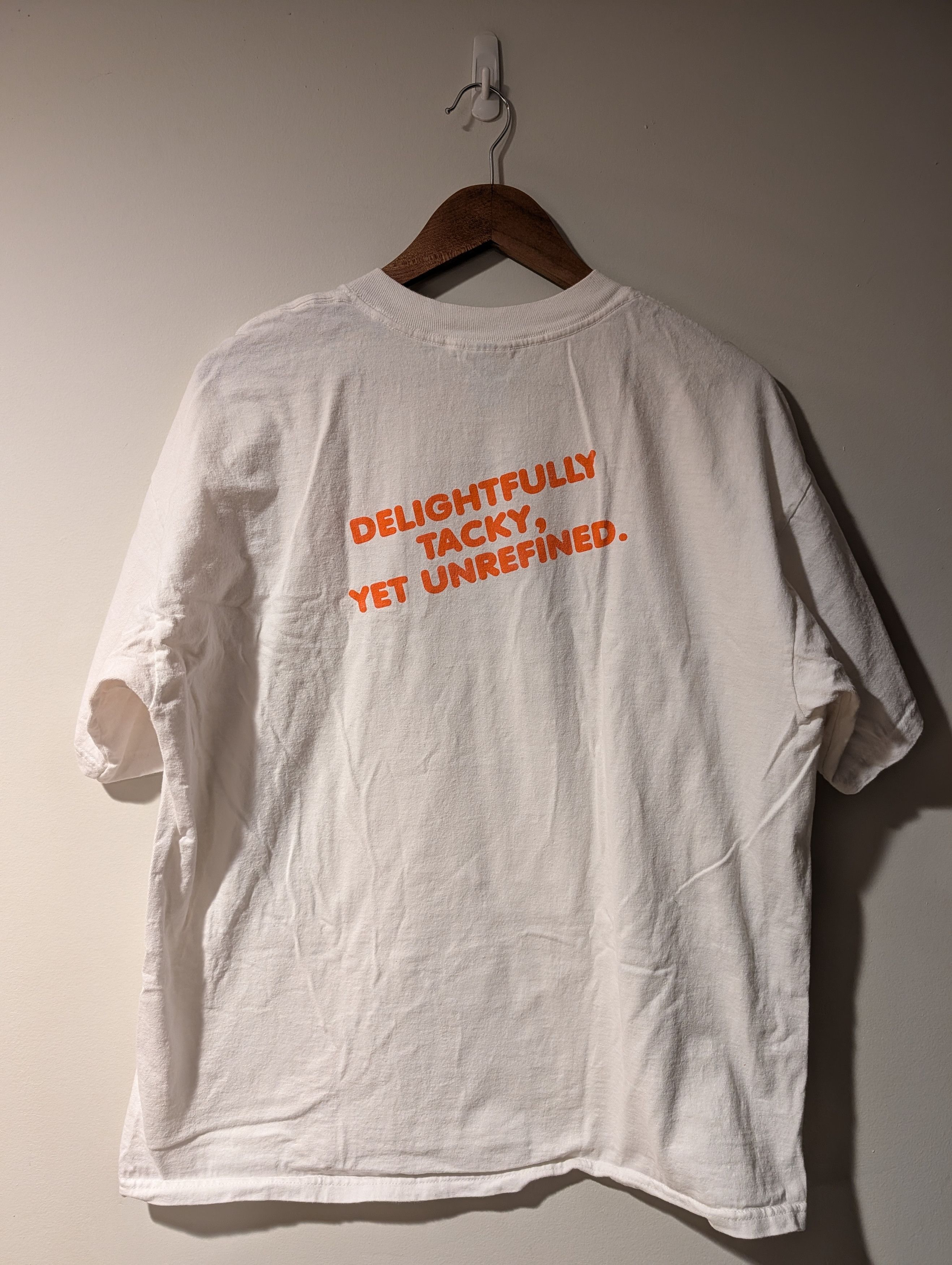 Gildan Vintage Y2K Hooters Delightfully Tacky Merrillville T-Shirt Size US XL / EU 56 / 4 - 9 Thumbnail