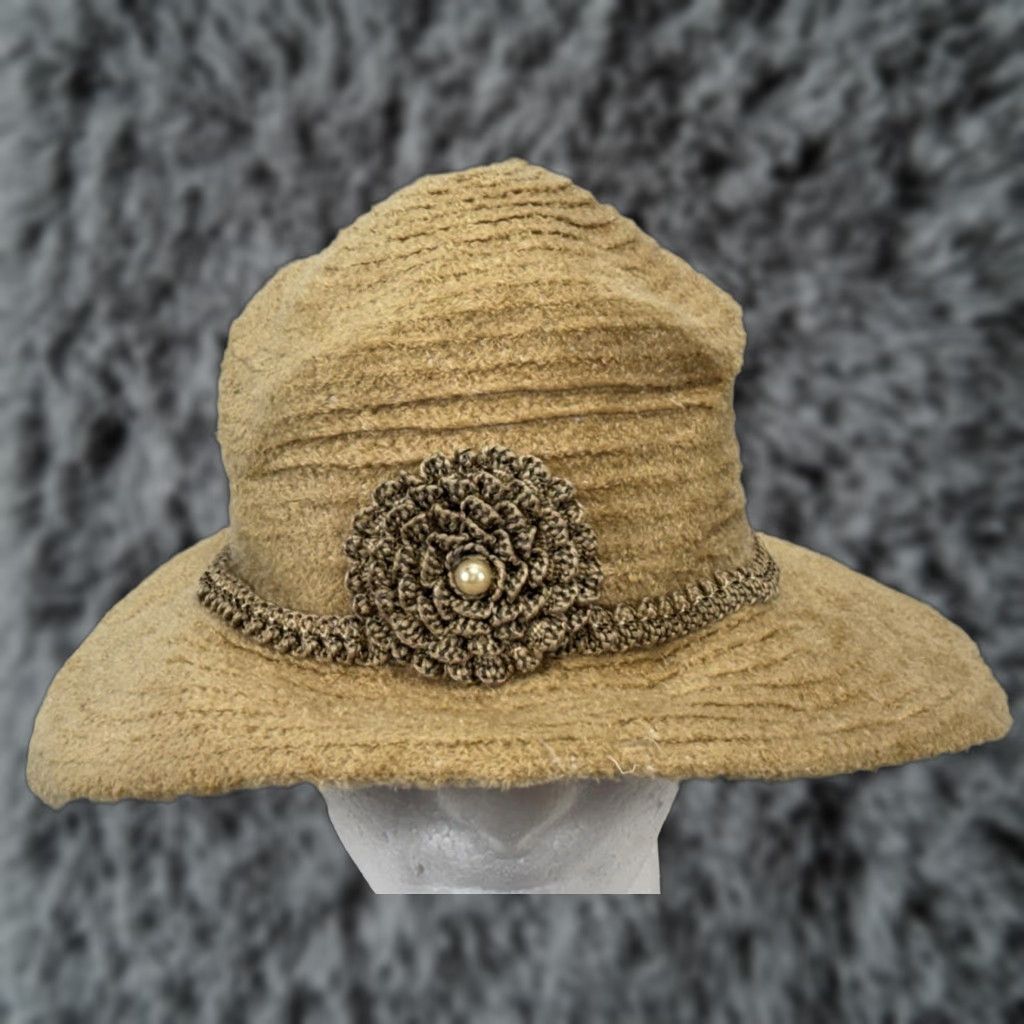 Vintage VINTAGE Chenille Wide Brim Hat Crochet Flower Detail Tan 90s Womens Size ONE SIZE - 1 Thumbnail