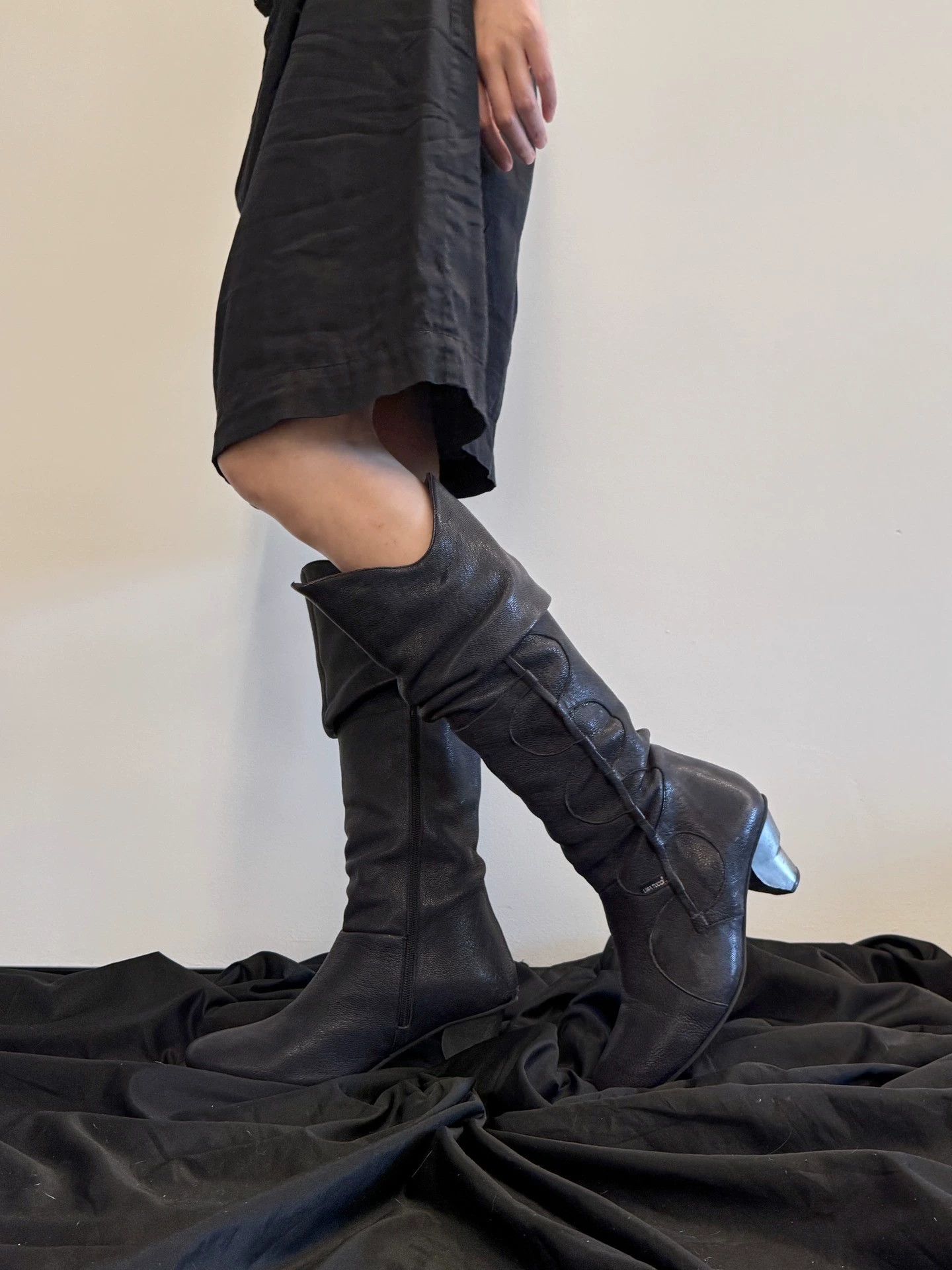 Vintage European Vintage Tall Unique Slanted Heel Boots Size 39 Size US 8.5 / IT 38.5 - 7 Thumbnail