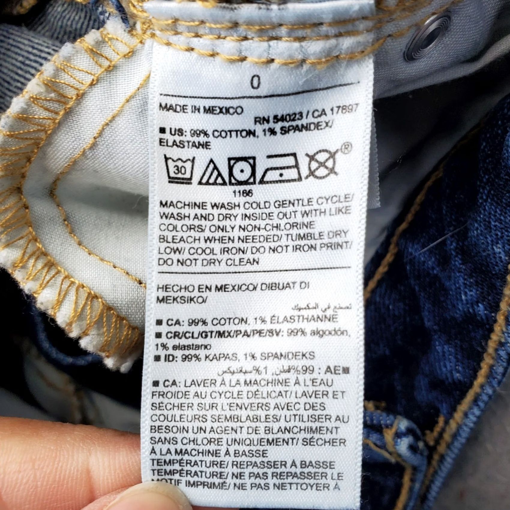 Old Navy Old Navy Jeans Women Size 0 Blue Denim O.G. Loose Fit High Rise Secret-Smooth Pockets Size 25" / US 0 / IT 36 - 7 Thumbnail