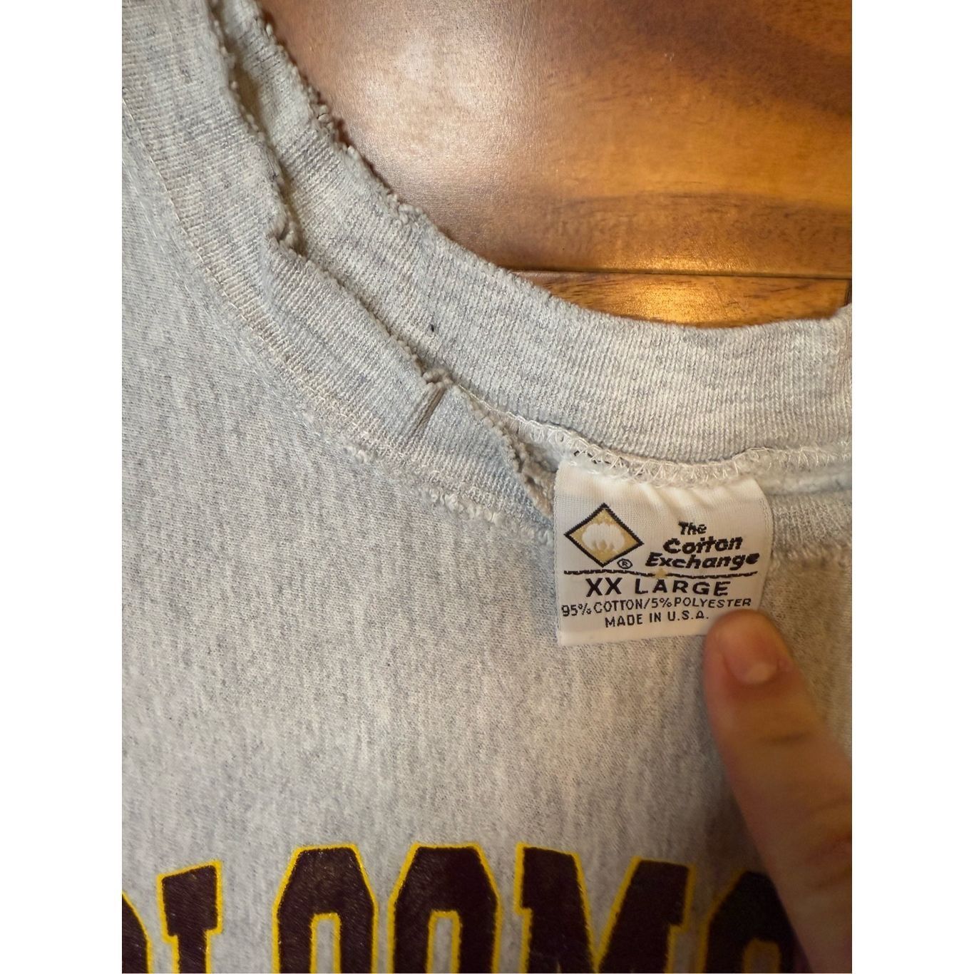 Vintage Size XXL - Vintage 1990s Distressed Bloomsburg University Sweatshirt Crewneck Size US XXL / EU 58 / 5 - 8 Thumbnail