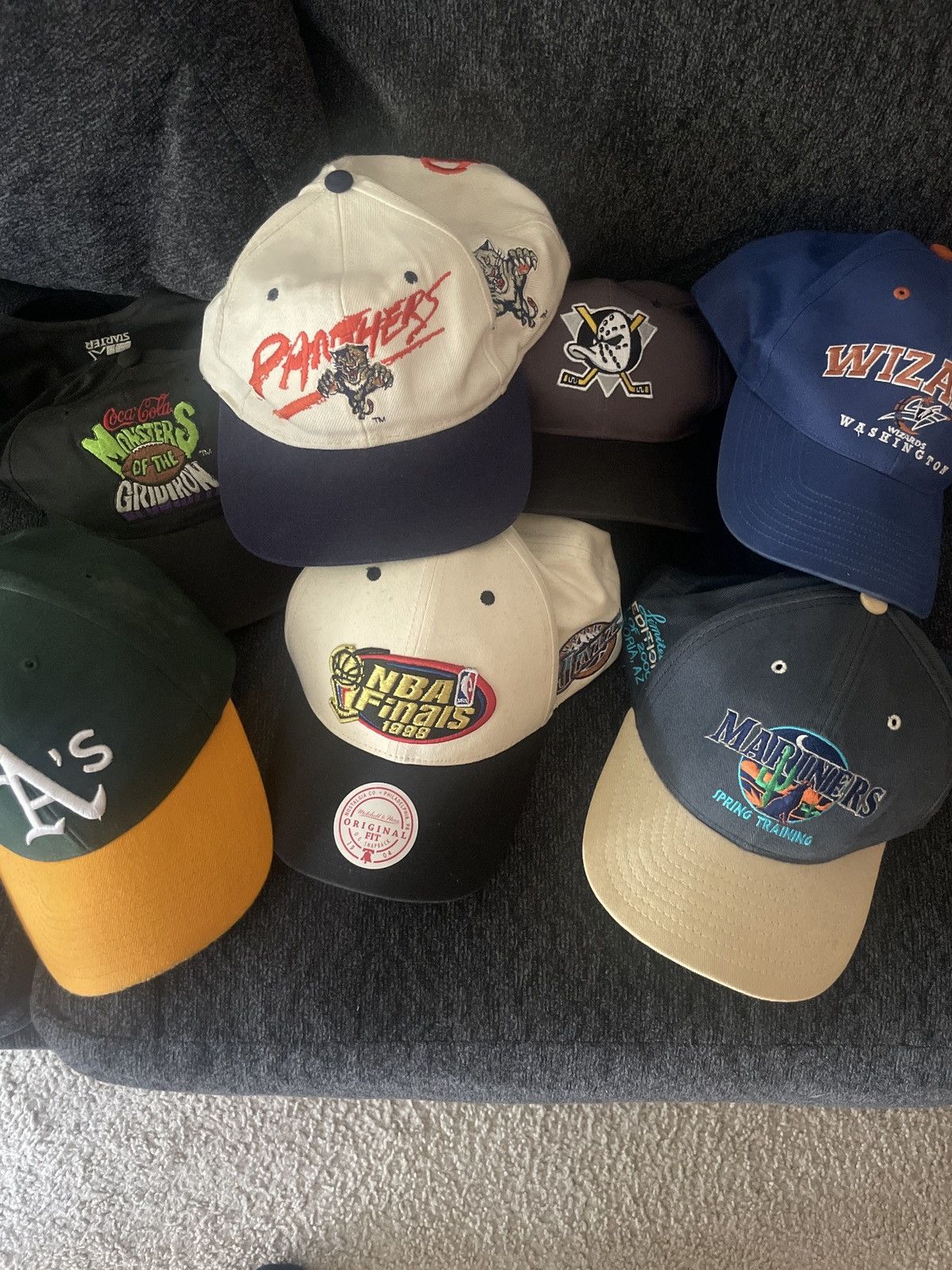 Vintage Vintage bulk sports team hats | Grailed