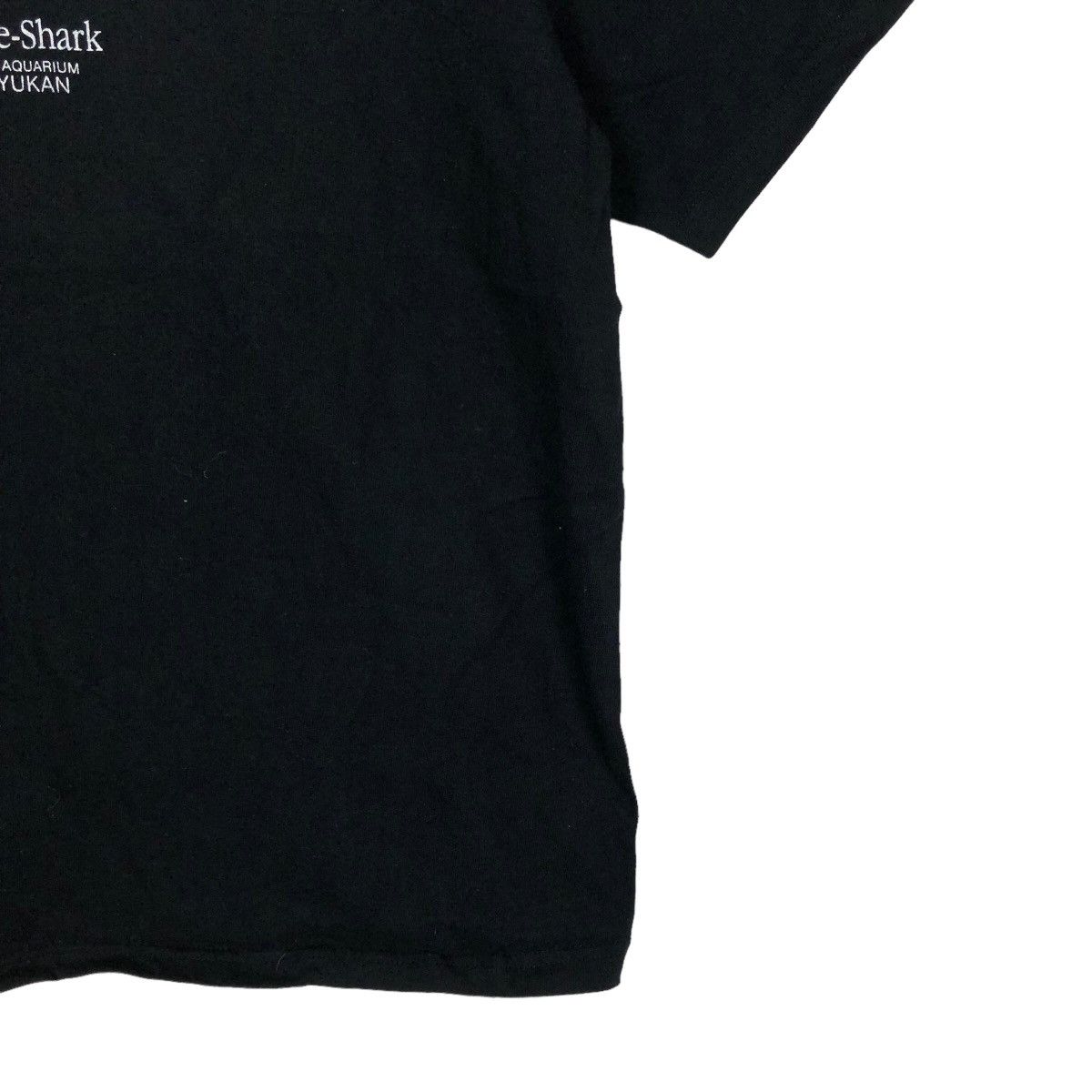 Habitat VINTAGE WHALE-SHARK KAIYUKAN JAPAN BIG LOGO T-SHIRT Size US M / EU 48-50 / 2 - 4 Thumbnail