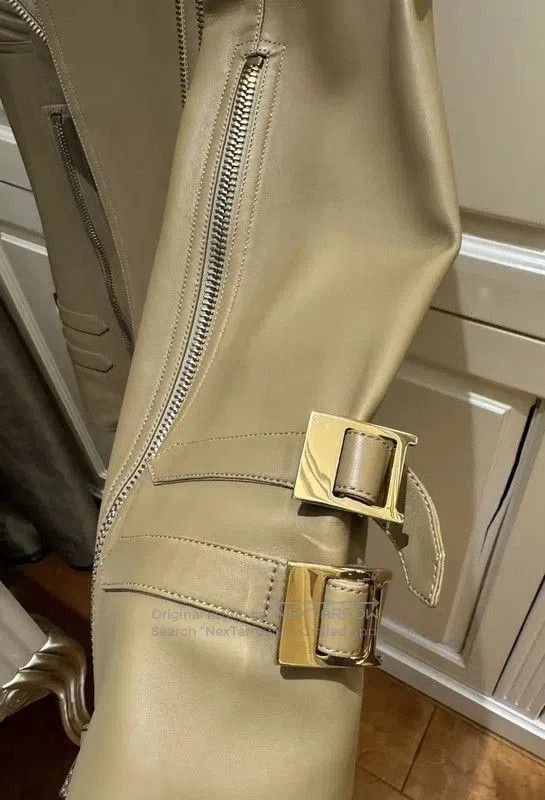 Givenchy Givenchy Women's Winter Khaki Leather Short Coat . Size M / US 6-8 / IT 42-44 - 4 Thumbnail